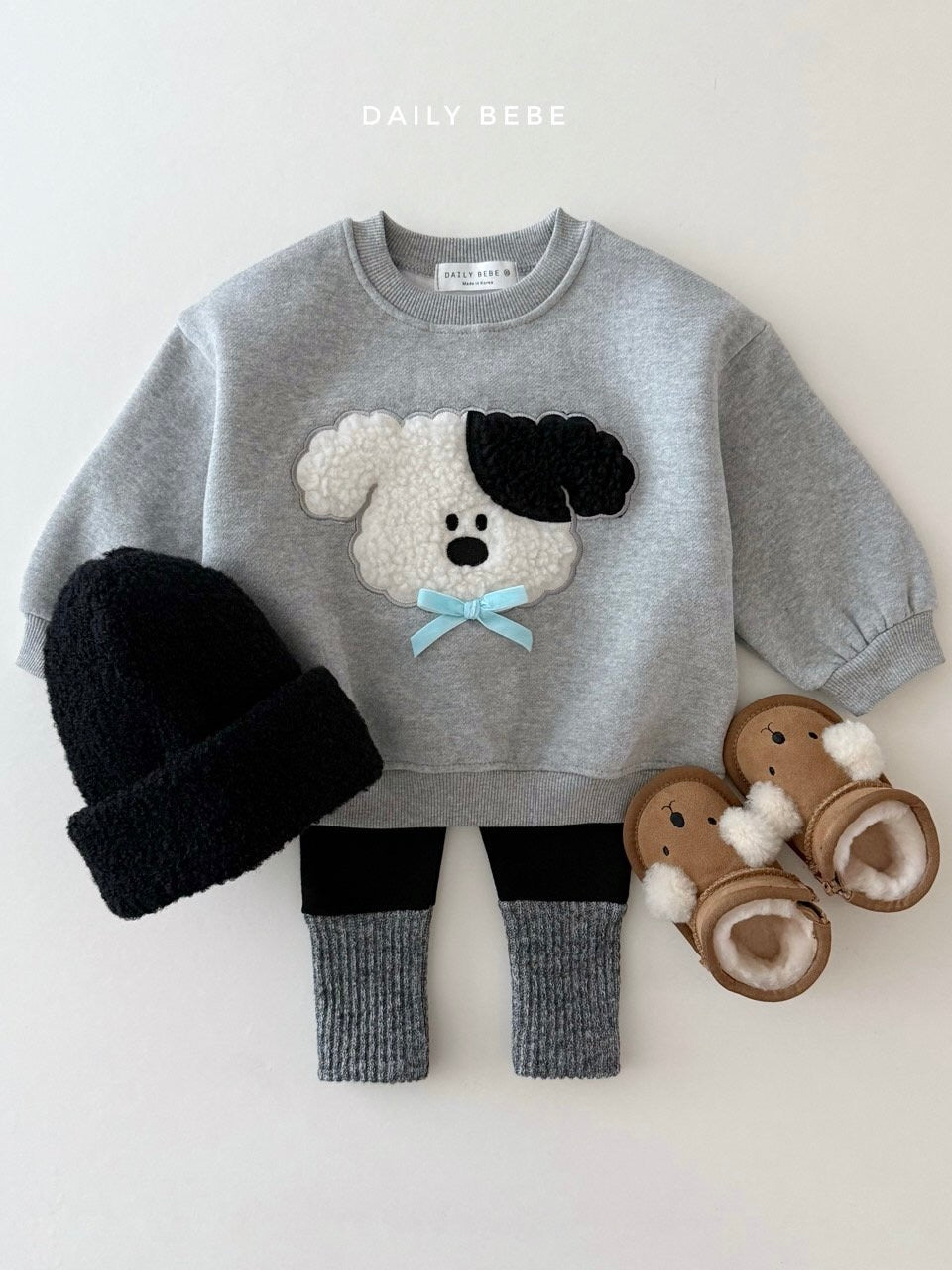 Fluffy ribbon sweatshirt