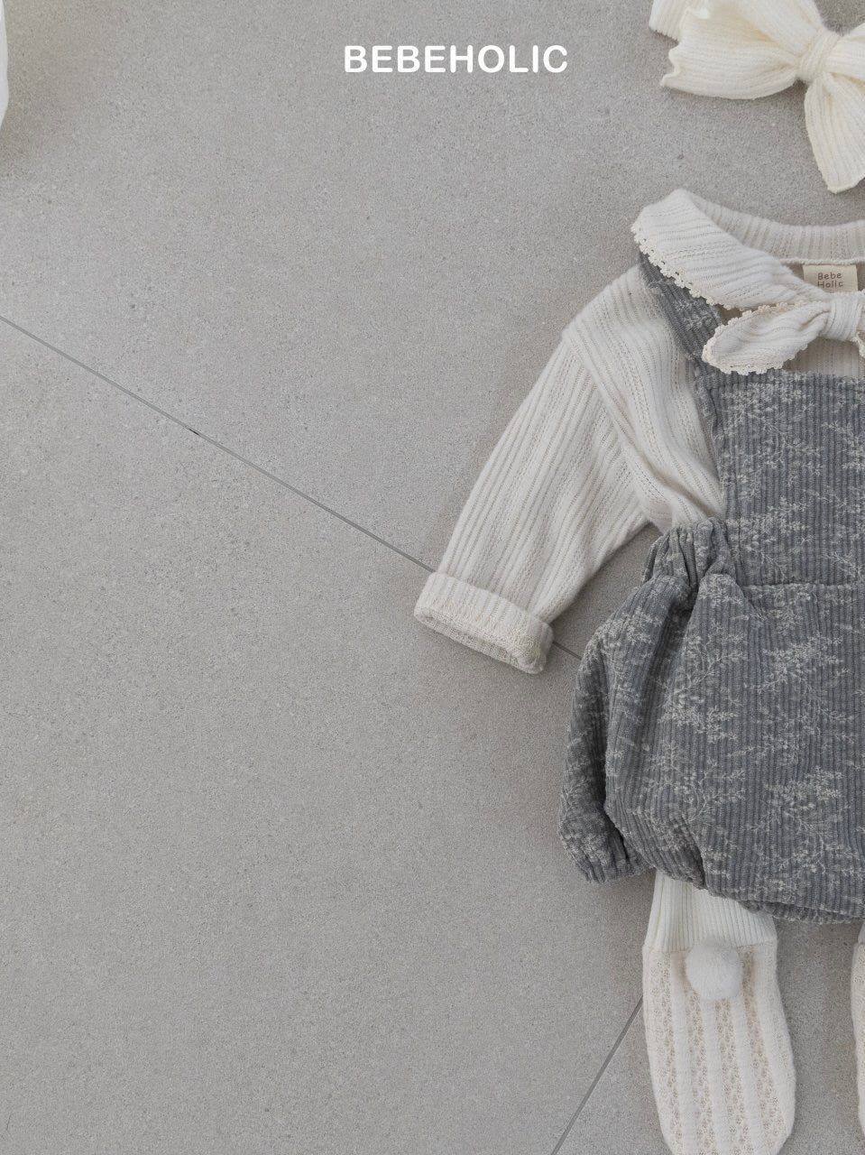 Caramel suspender rompers