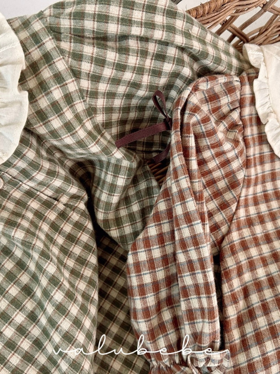 Frill ribbon collar rompers (baby)