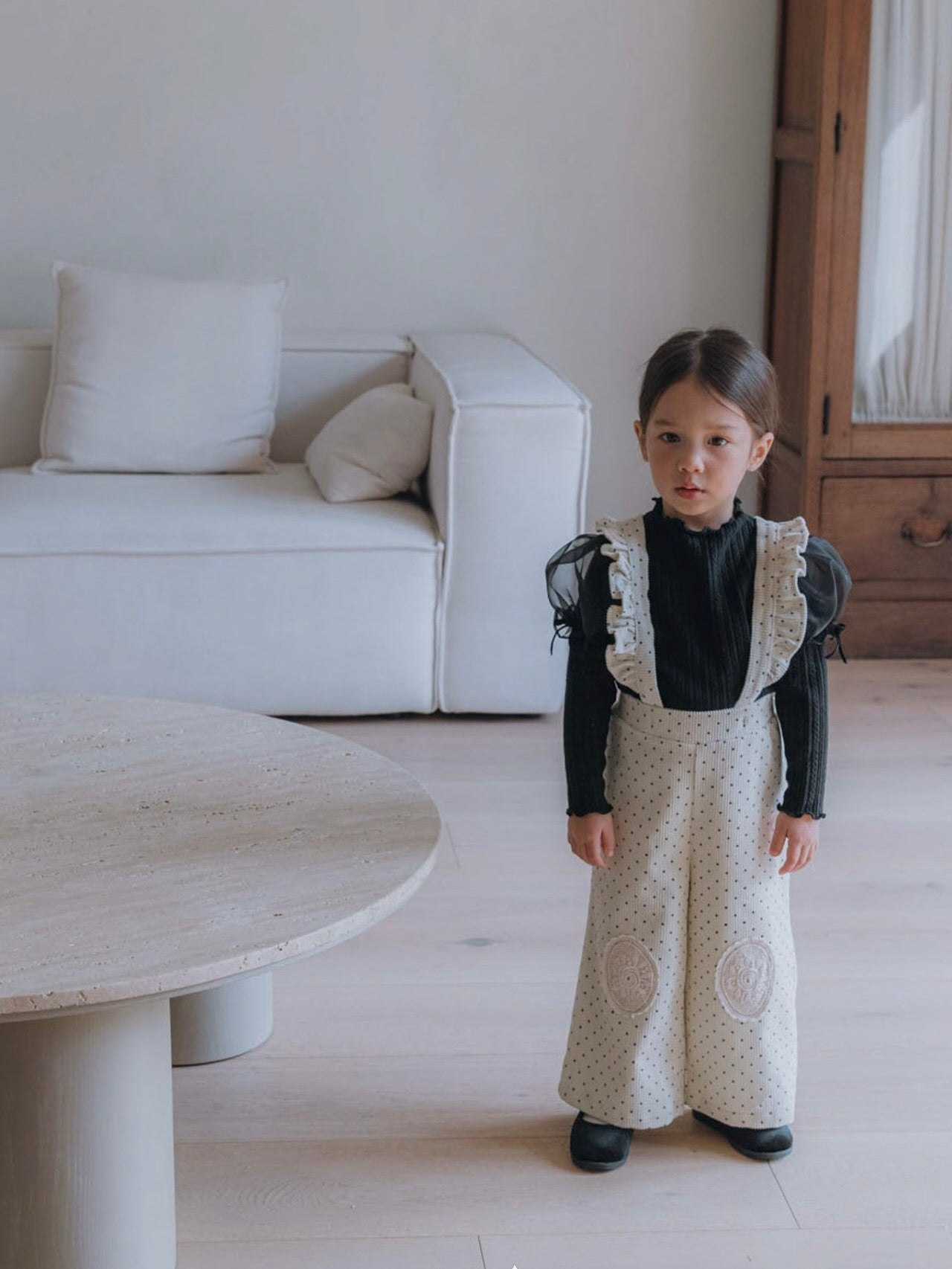 Dot frill suspender pants