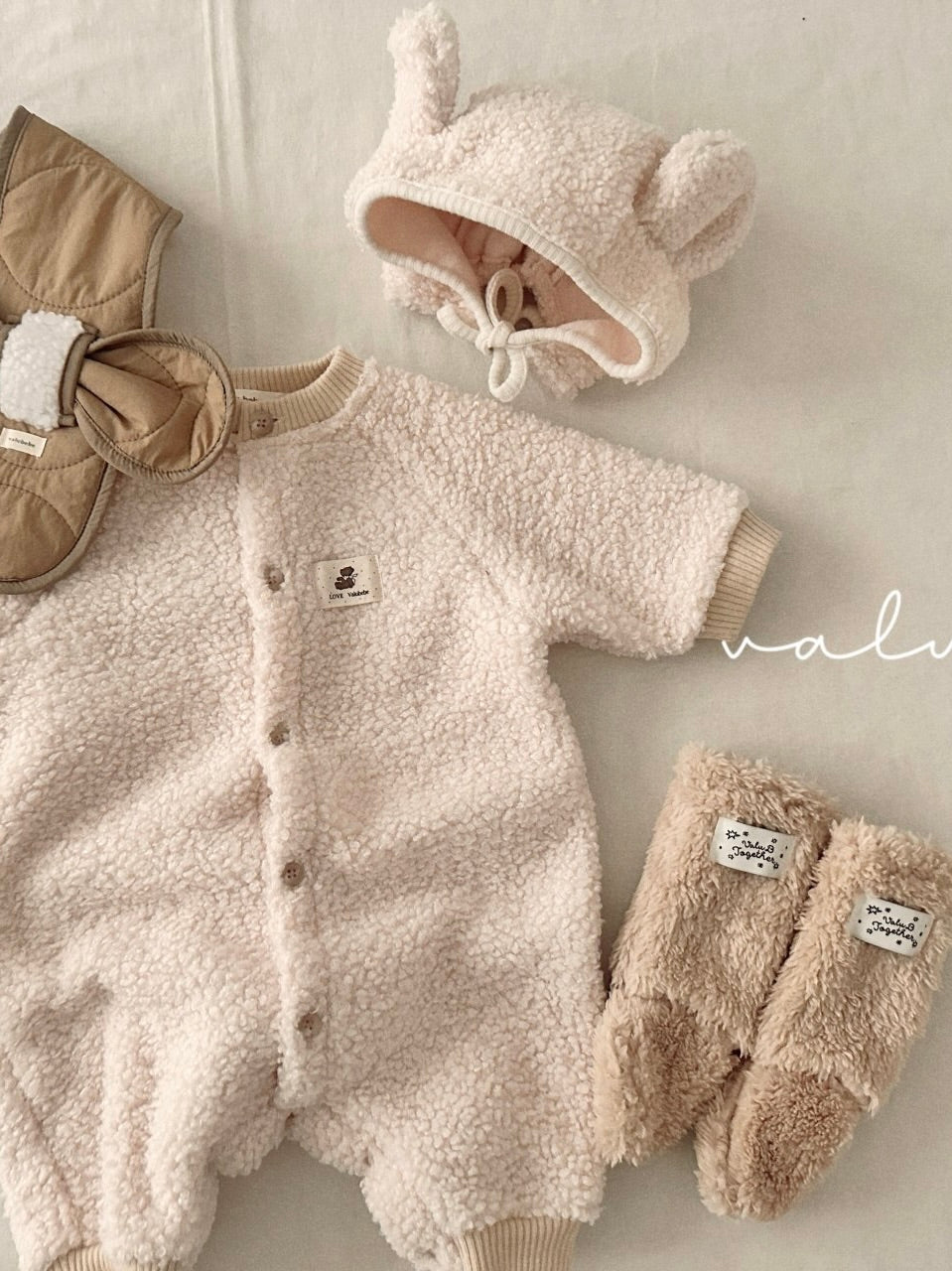 Valu bear fluffy rompers (baby)
