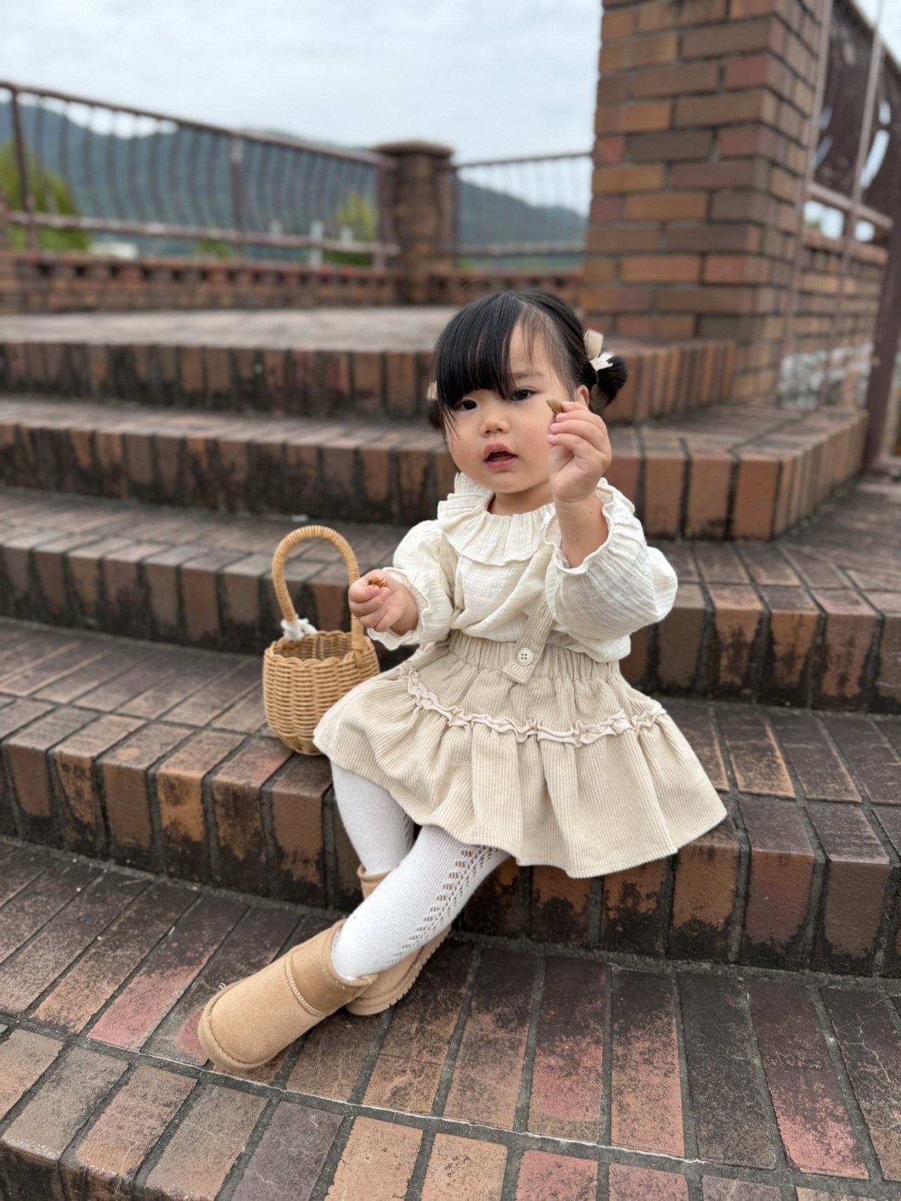 Nougat collar blouse