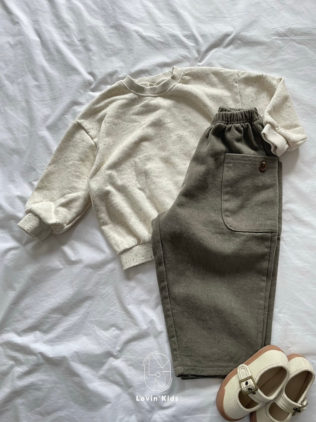 Oreo sweatshirt (adult)