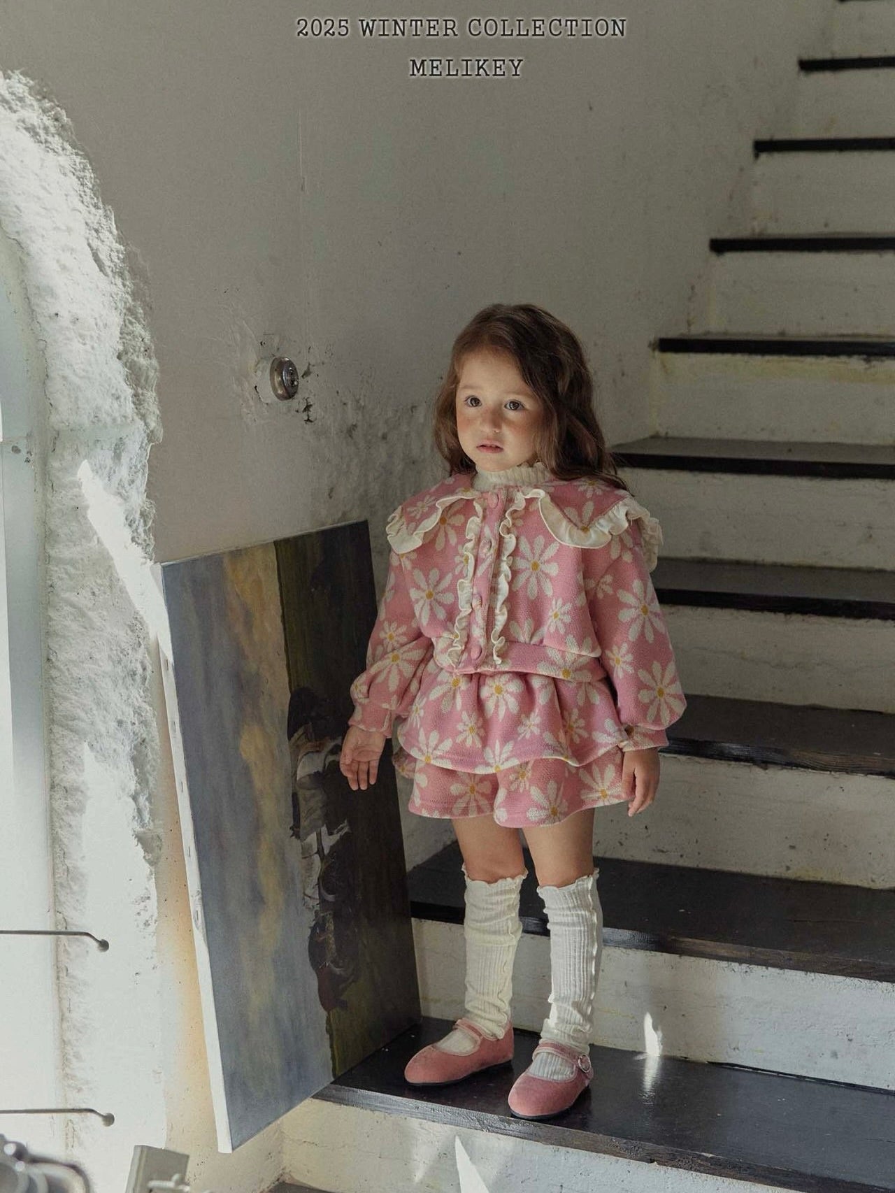 Large flower frill cardigan