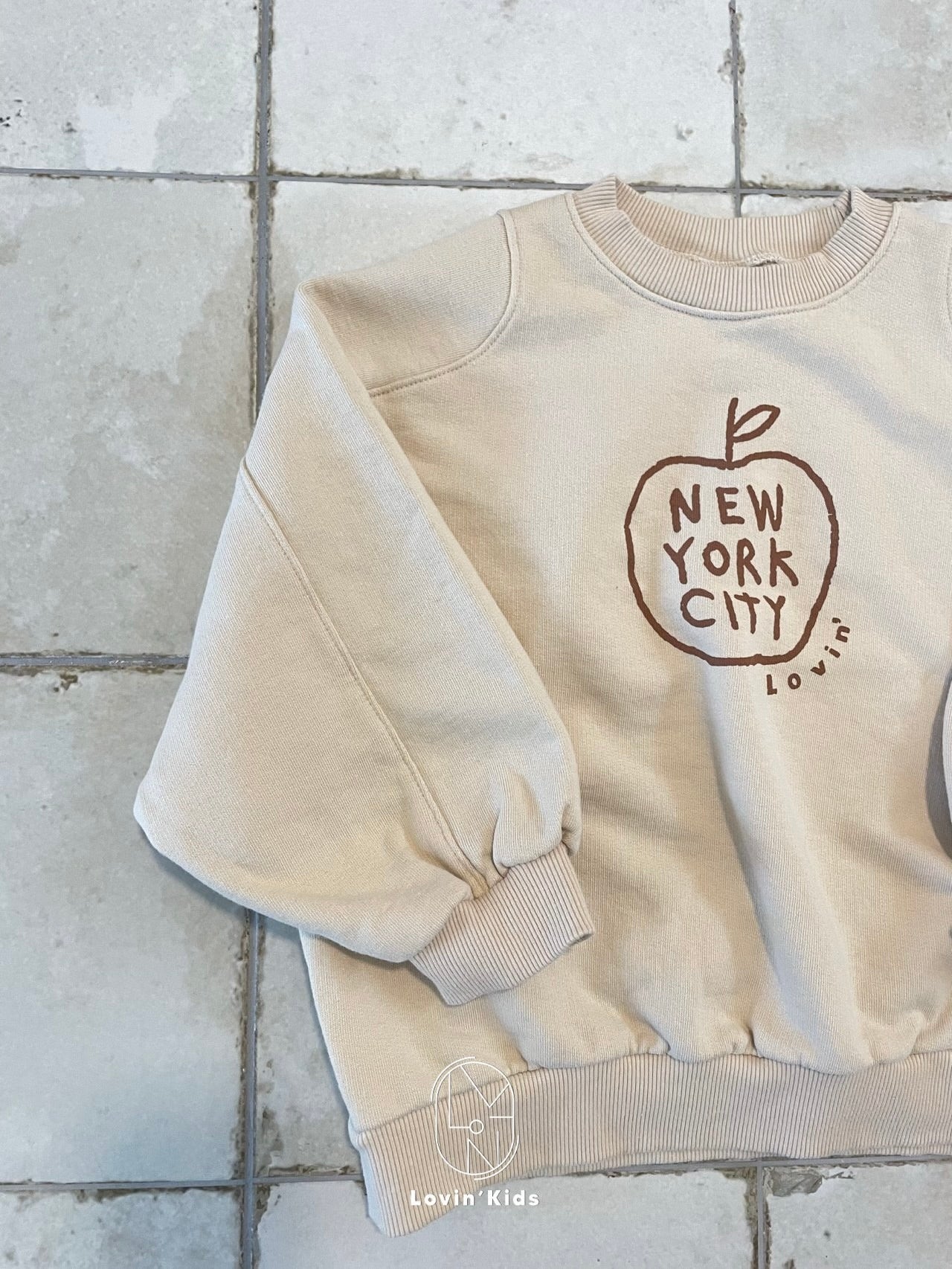 New York Apple sweatshirt