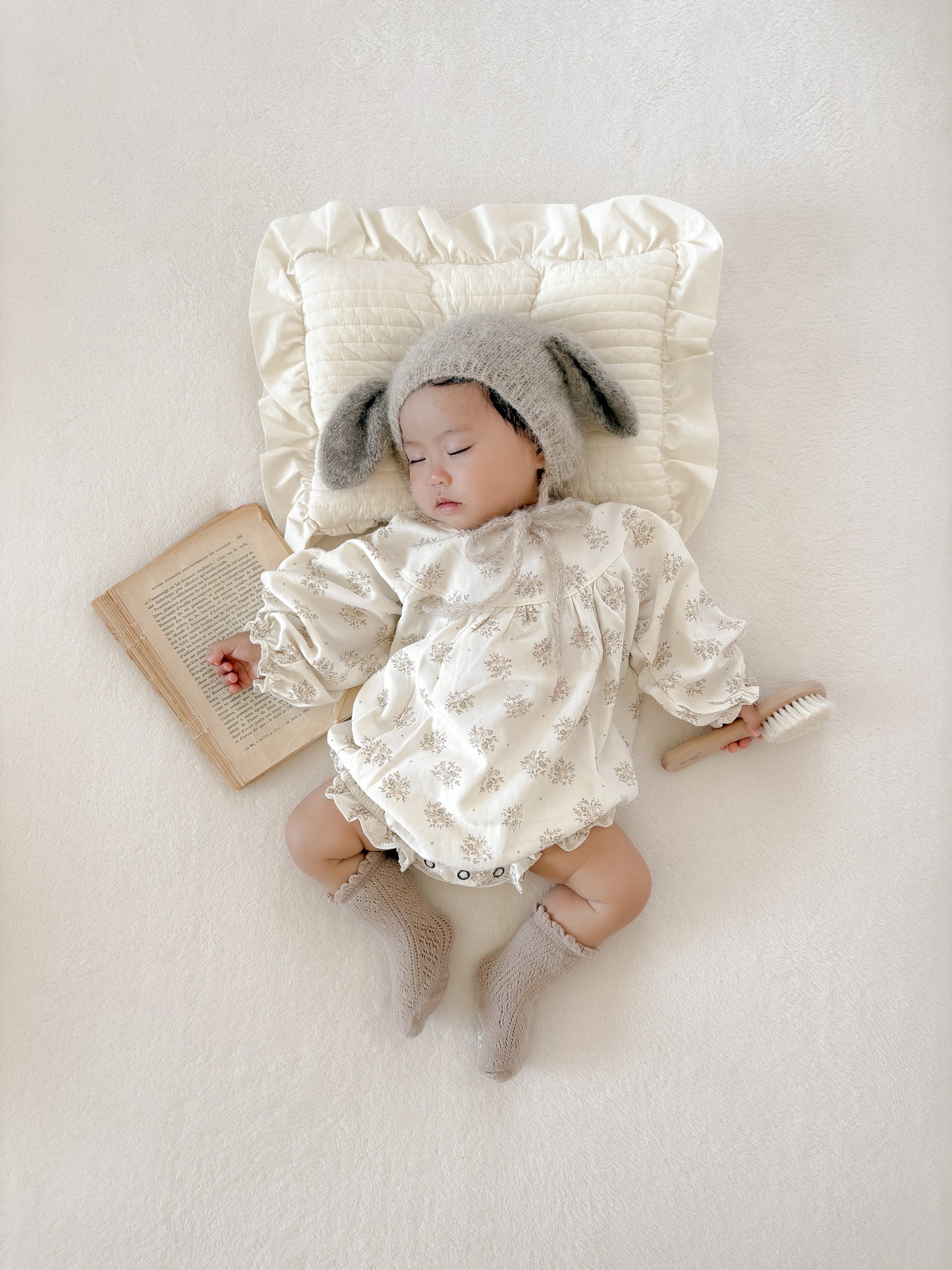 Shirring flower rompers