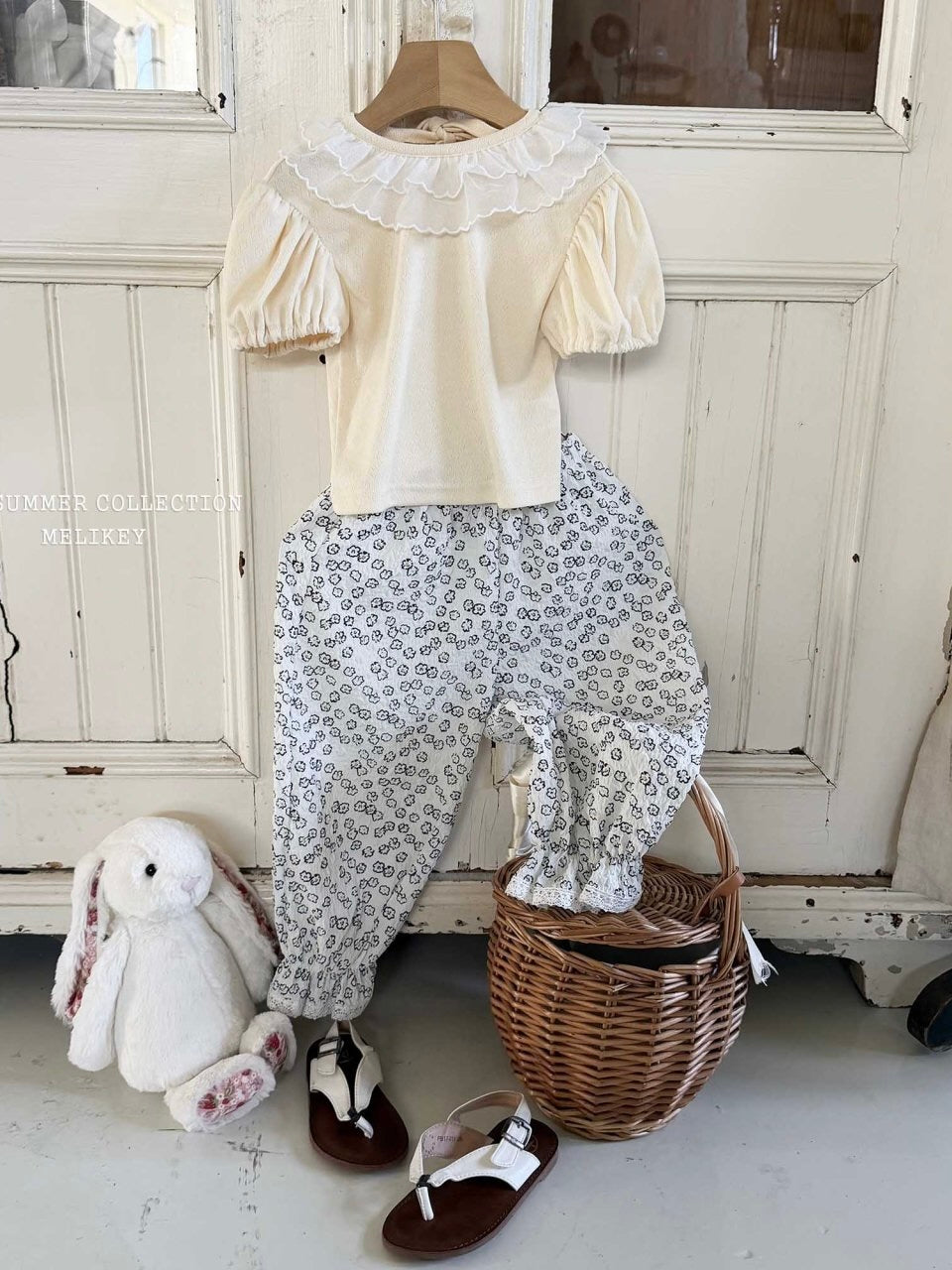 Scarlet puff T shirt