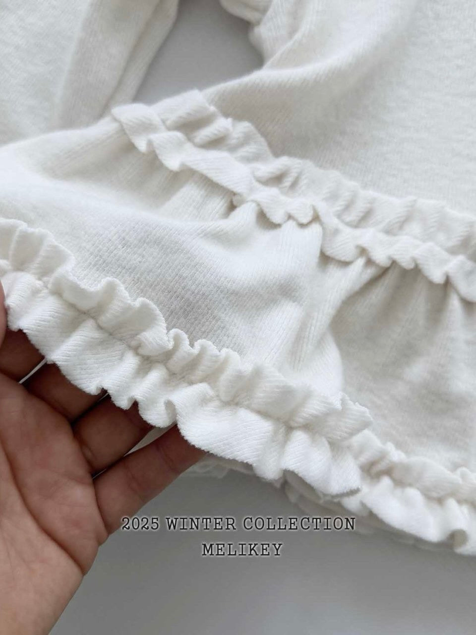 Tutu frill turtle neck T