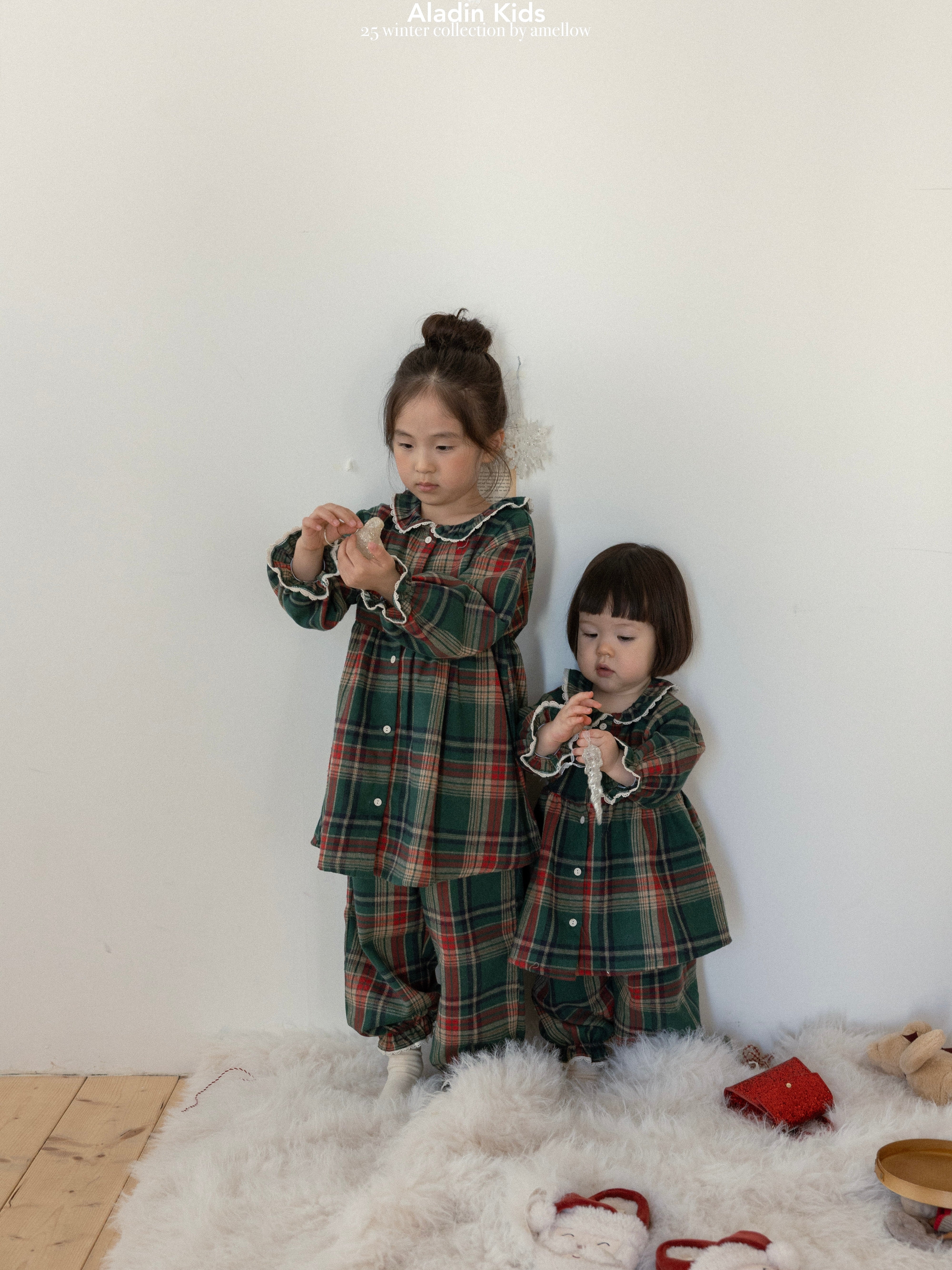 Christmas pajamas (girls)