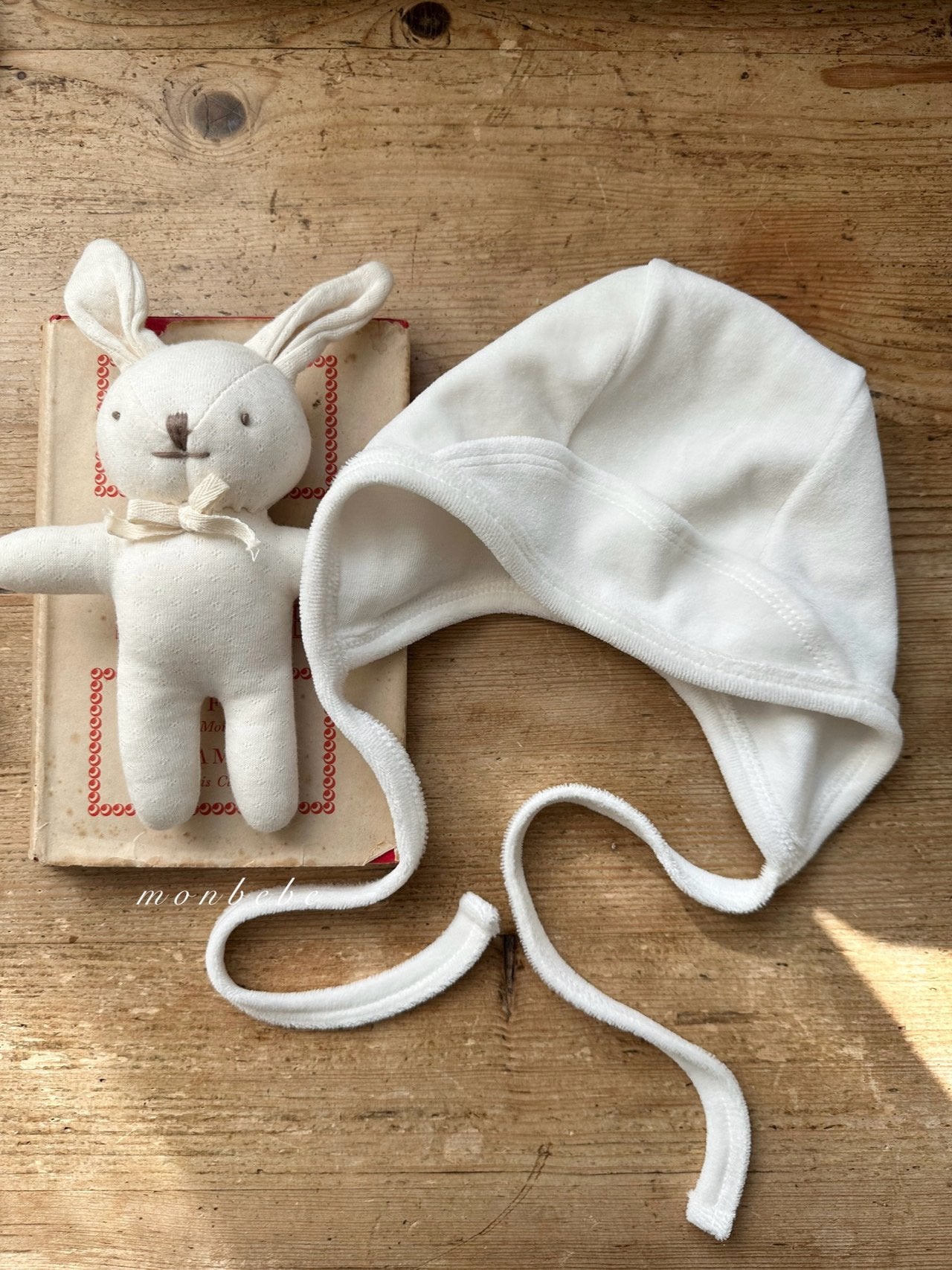 Cotton velour bonnet