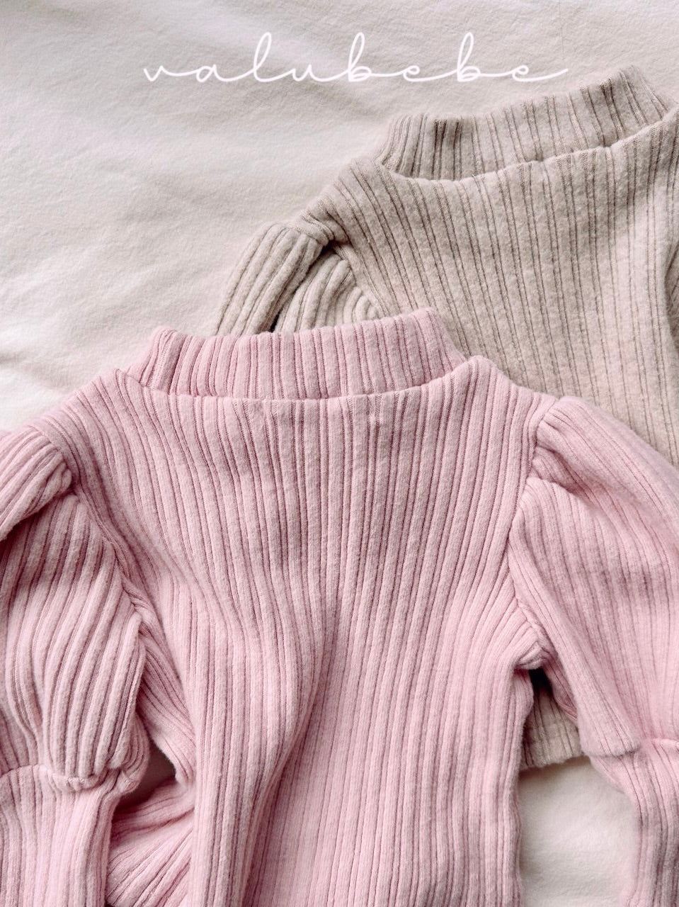 Elsa half neck puffy T (baby)