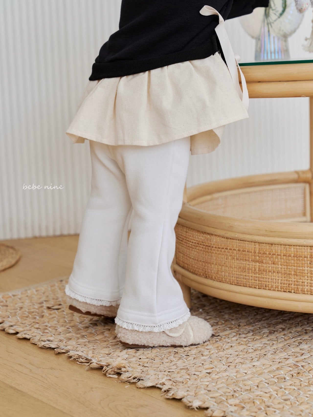 Frill Fleece Flare Pants