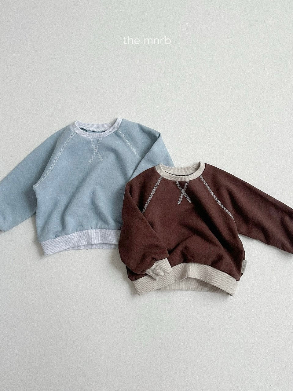 Momo colored sweatshirt