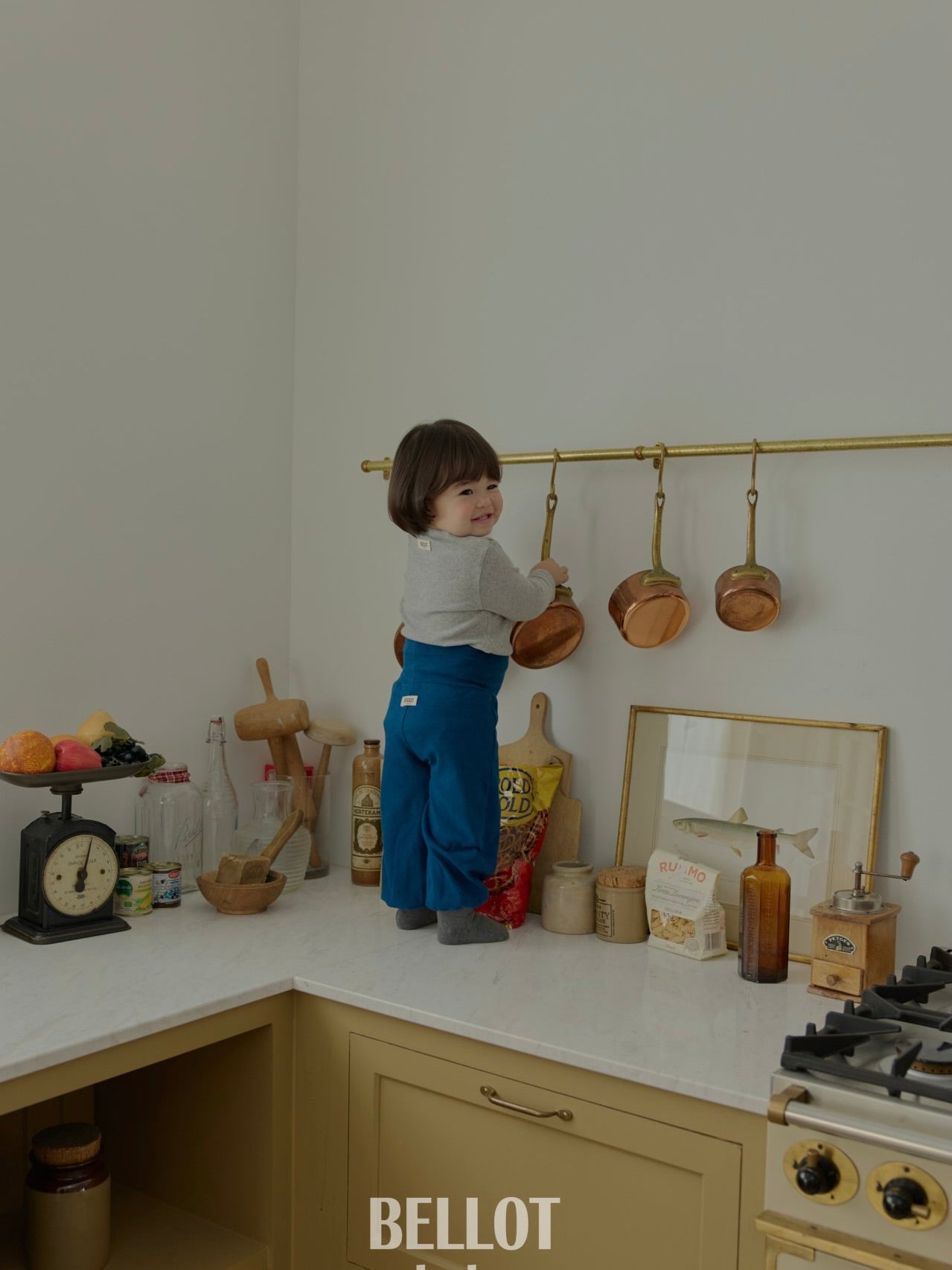 Bebe luna aladdin pants