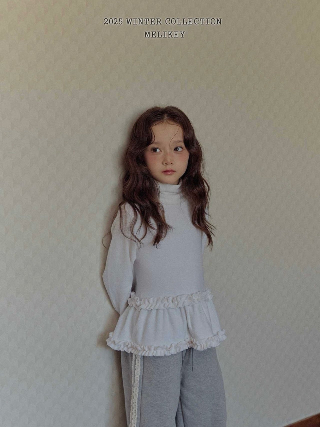 Tutu frill turtle neck T