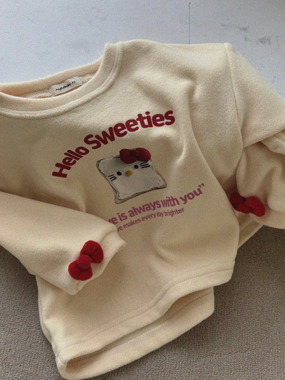 Sweetie ribbon sweatshirt