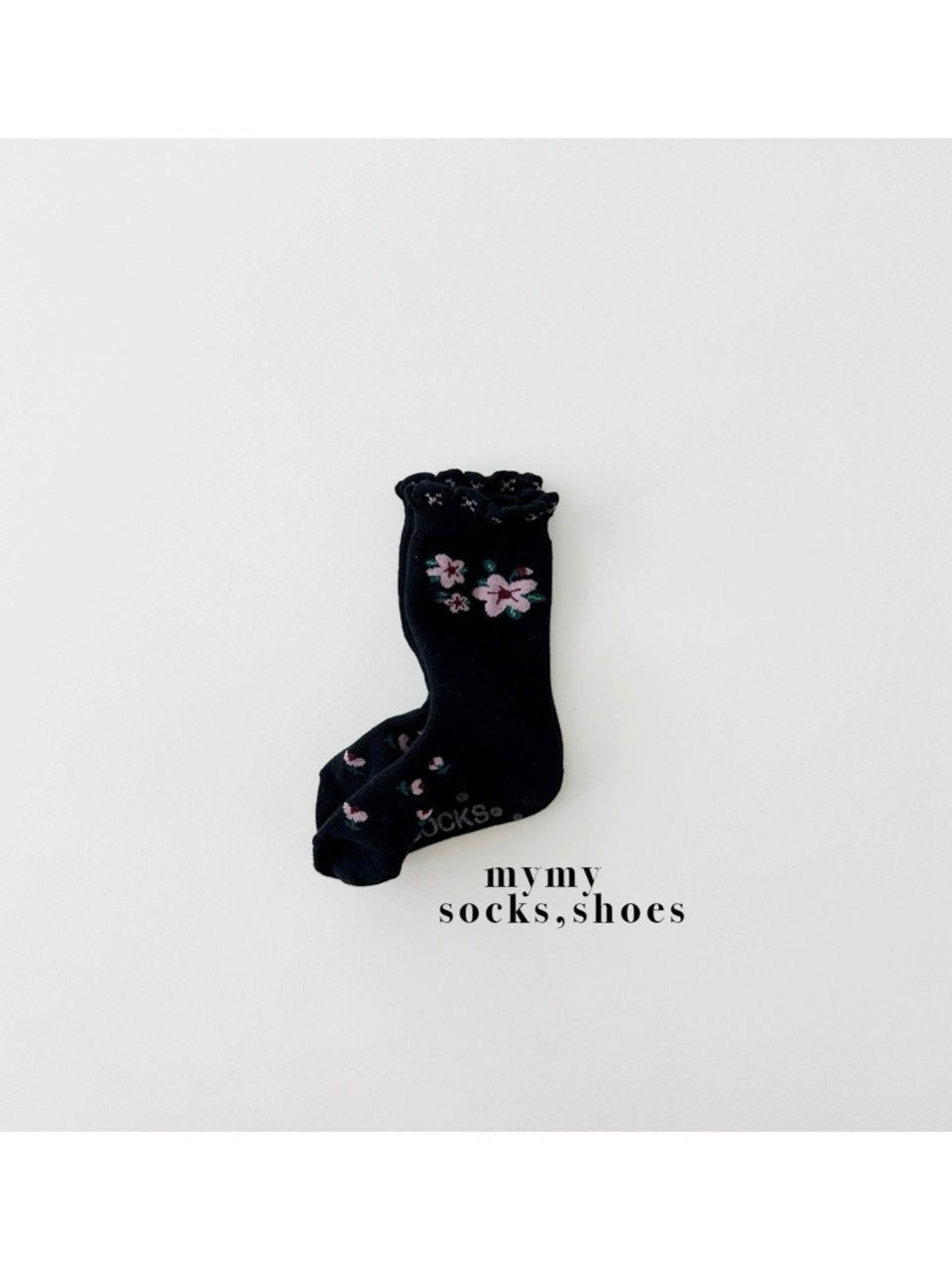 Japanese apricot socks set