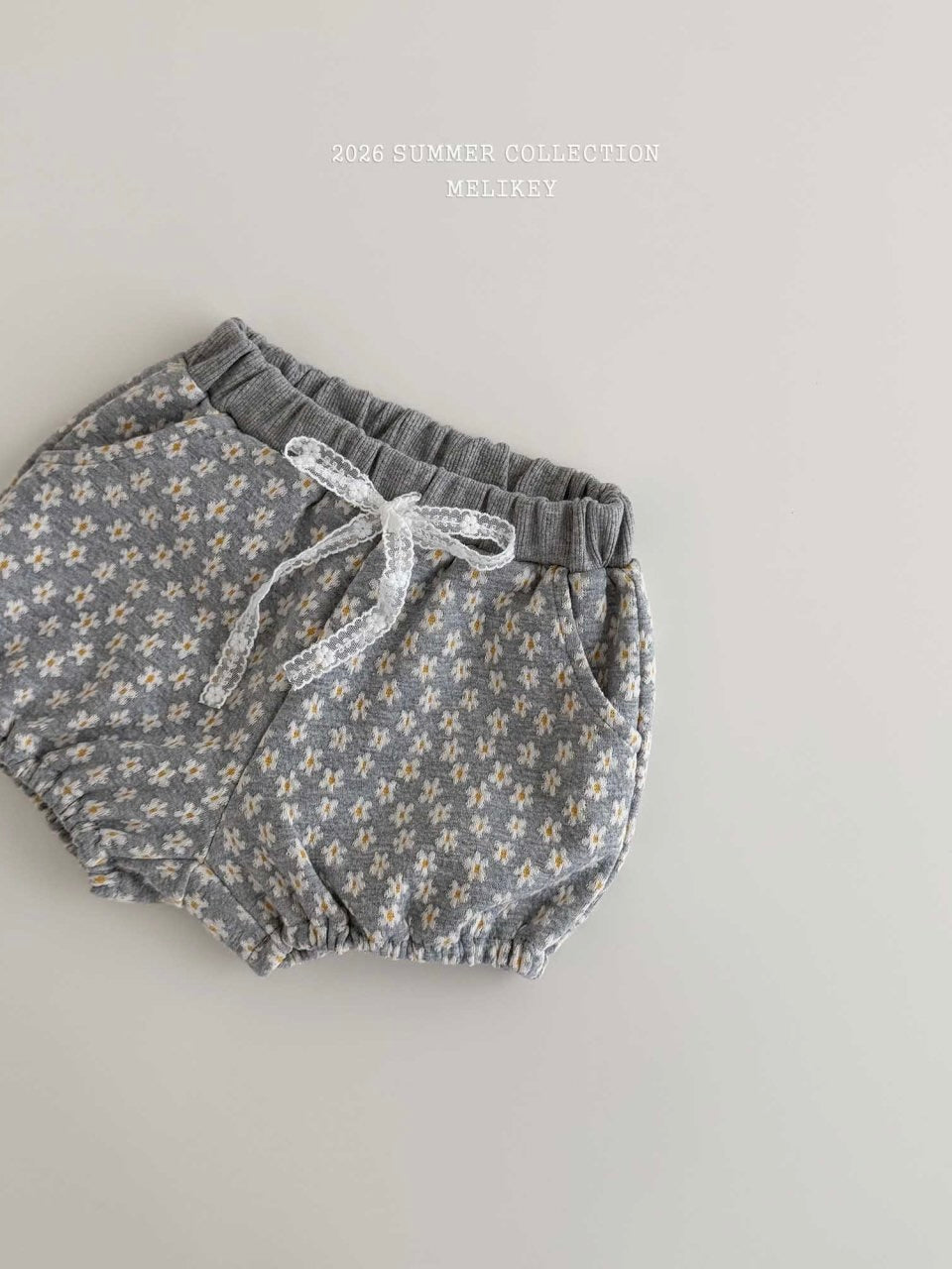 Mini daisy pants