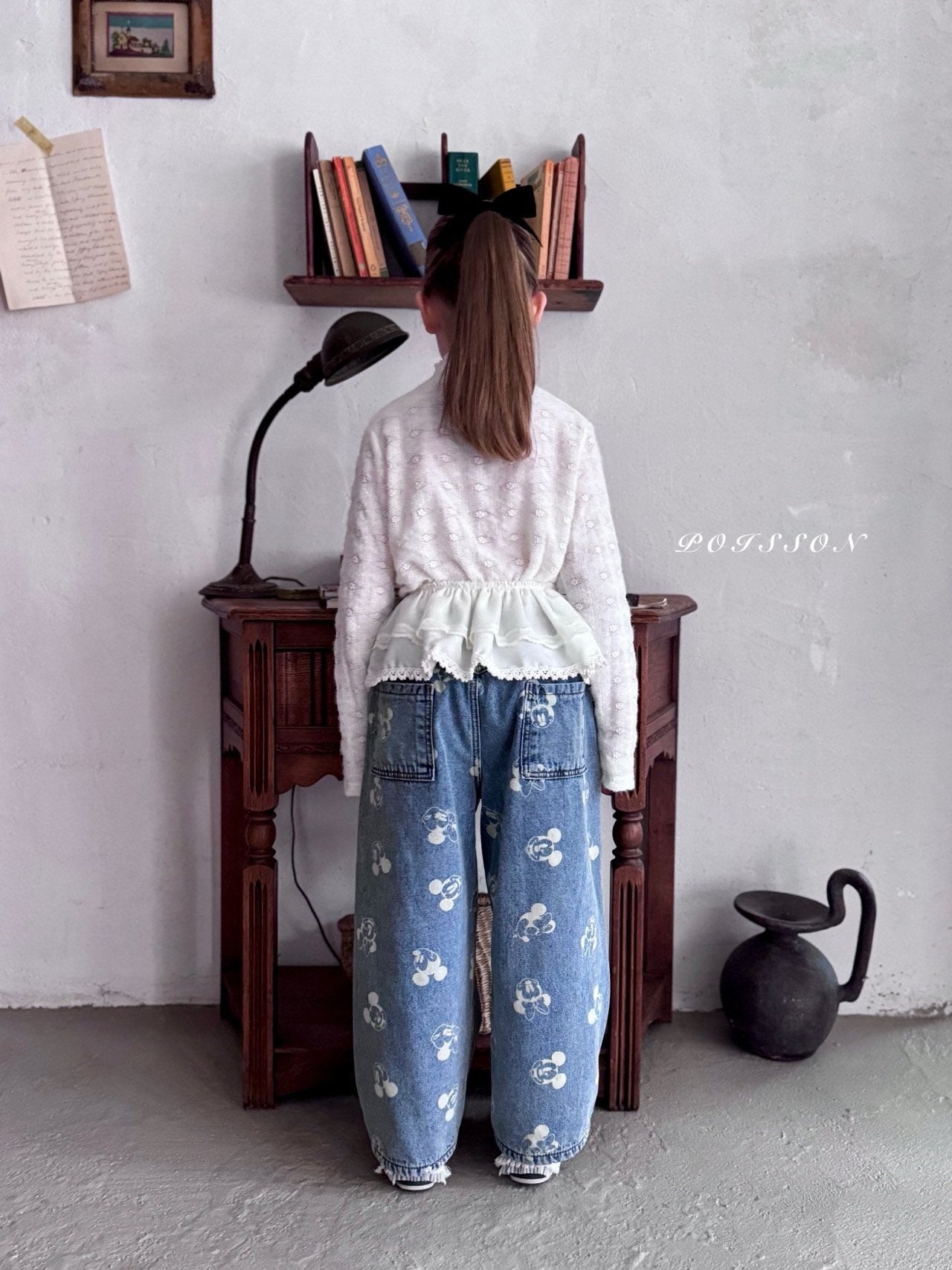 Winter lace half neck T