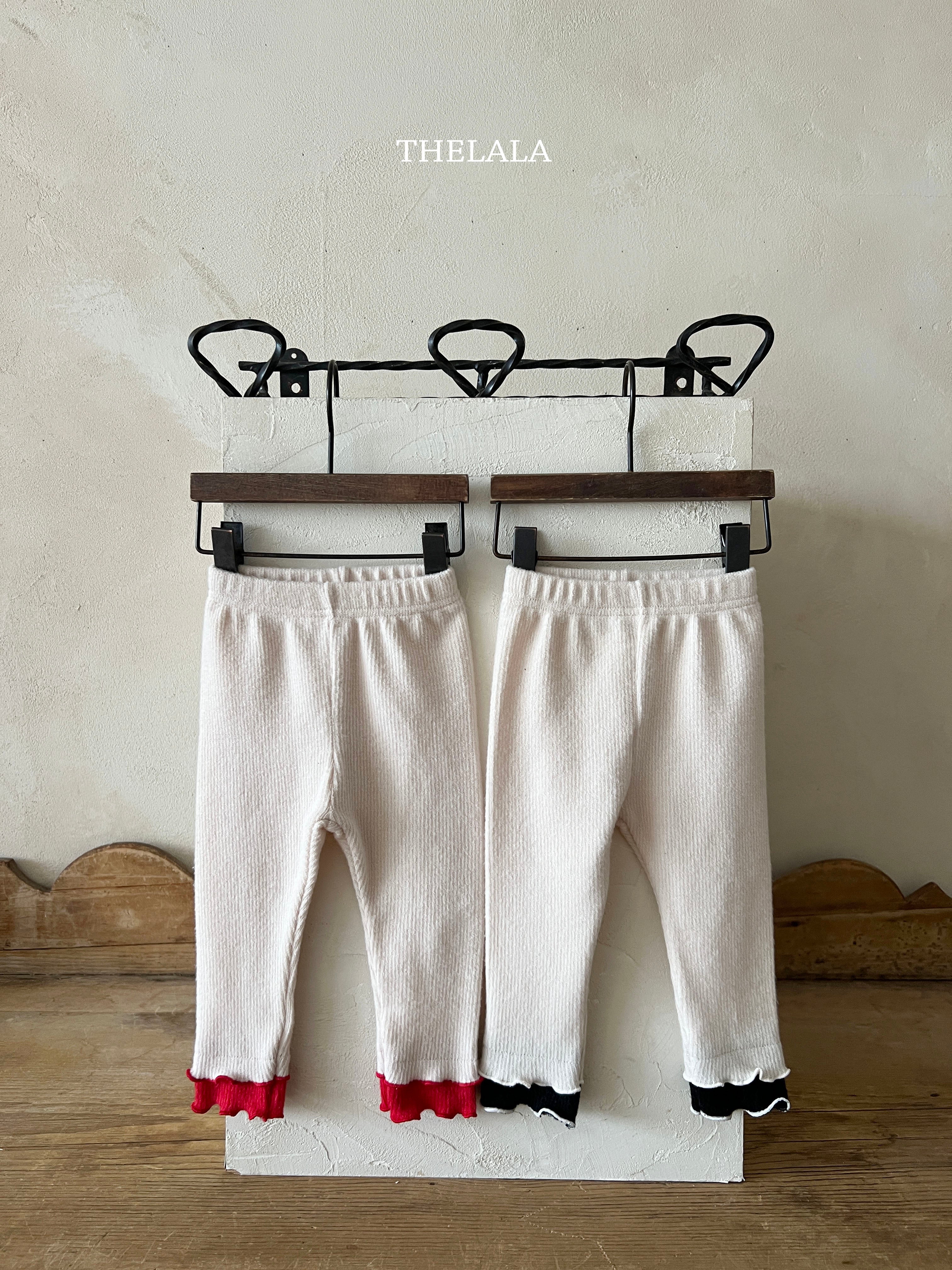 Holiday mellow leggings