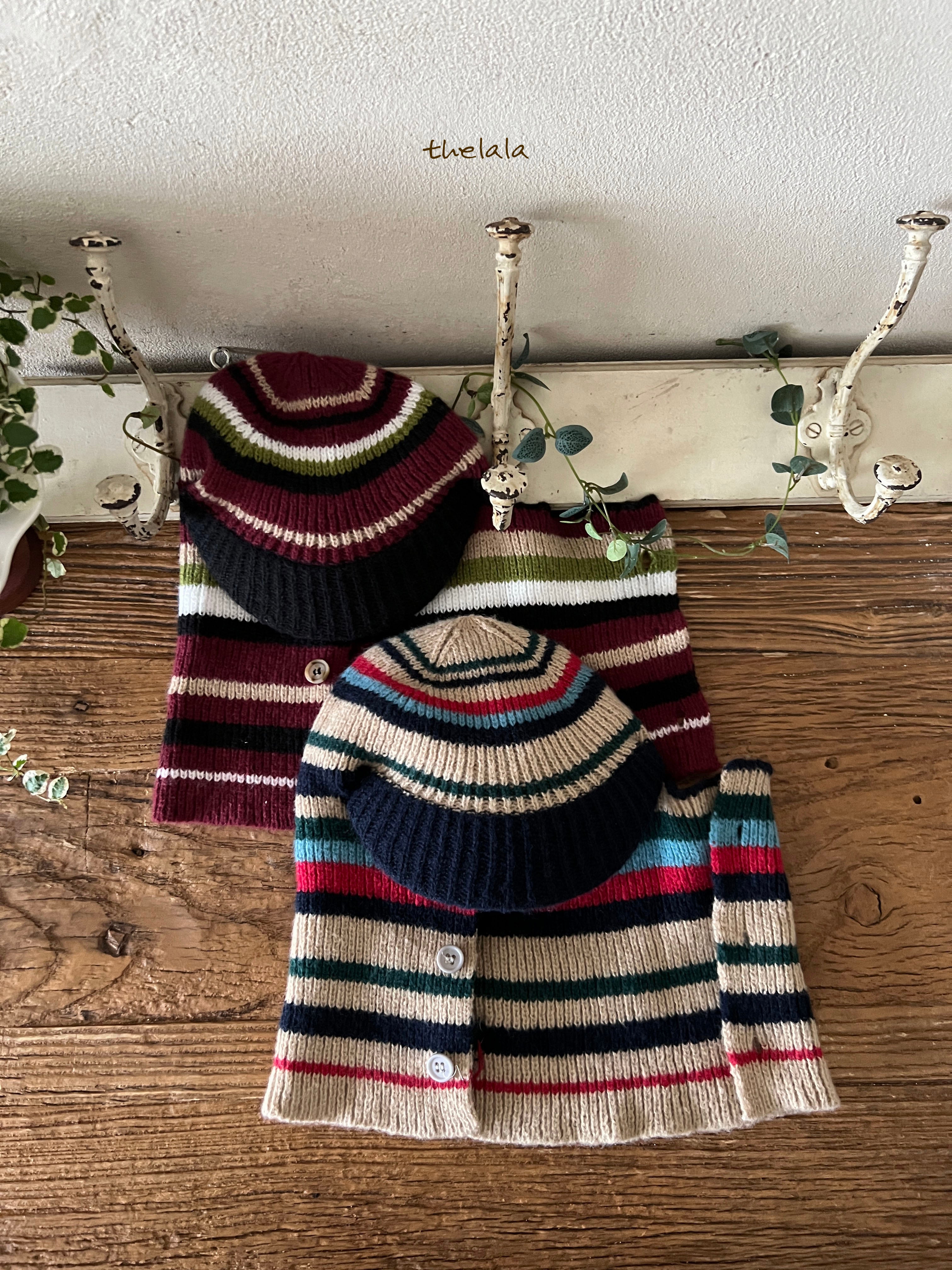 Multi-striped balaclava