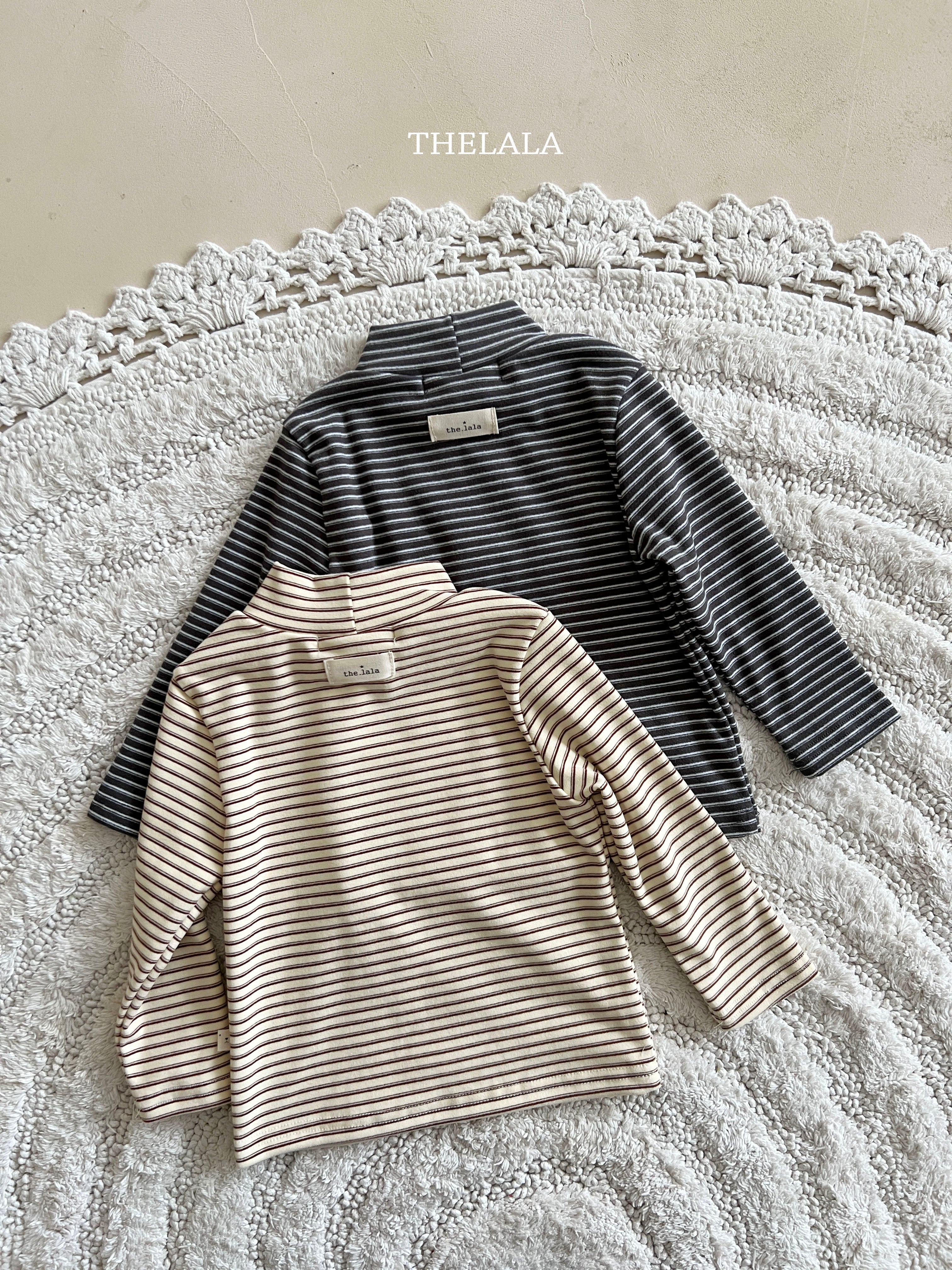 Stripe half neck T