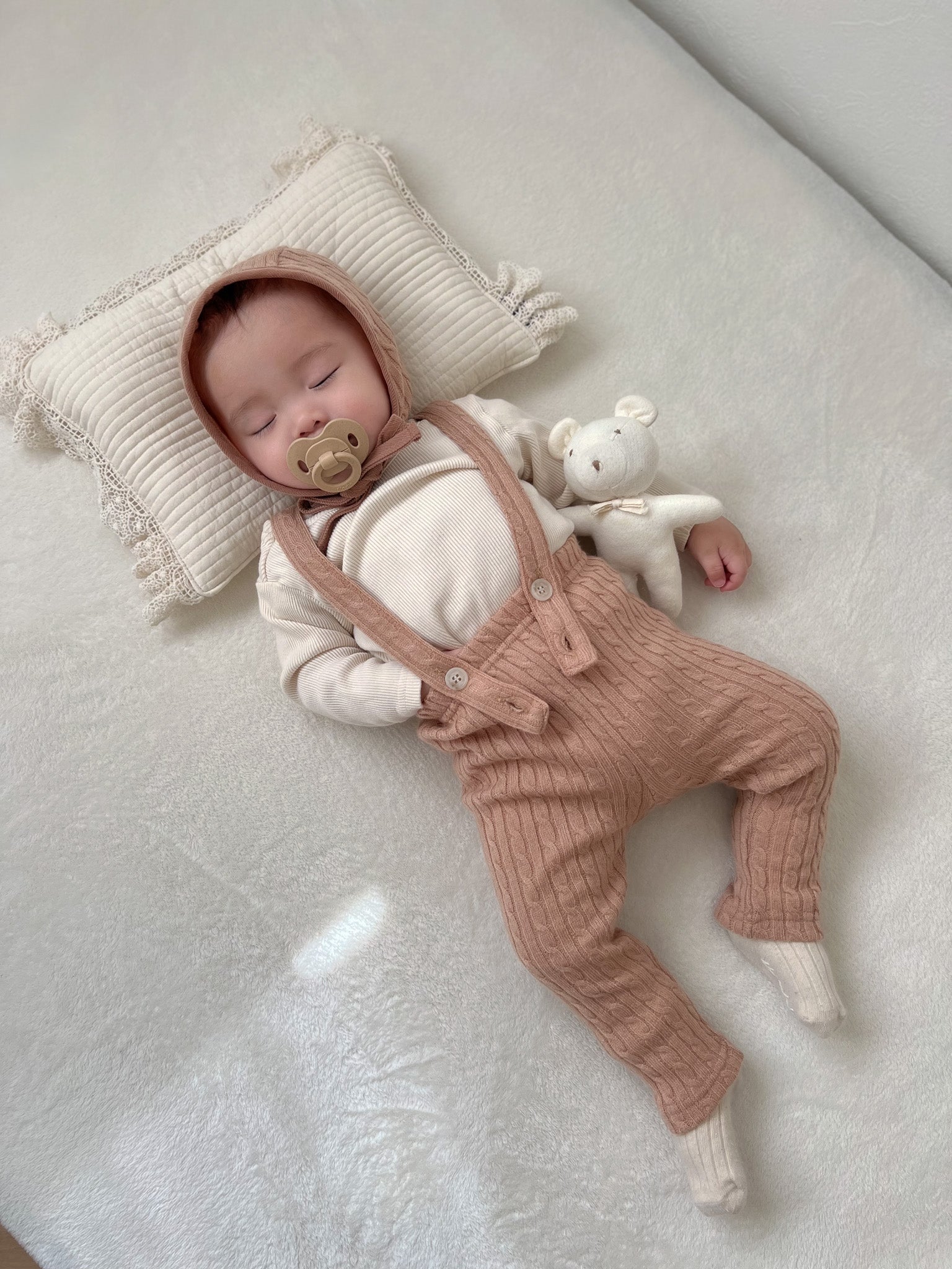 Ellis knit suspender leggings set