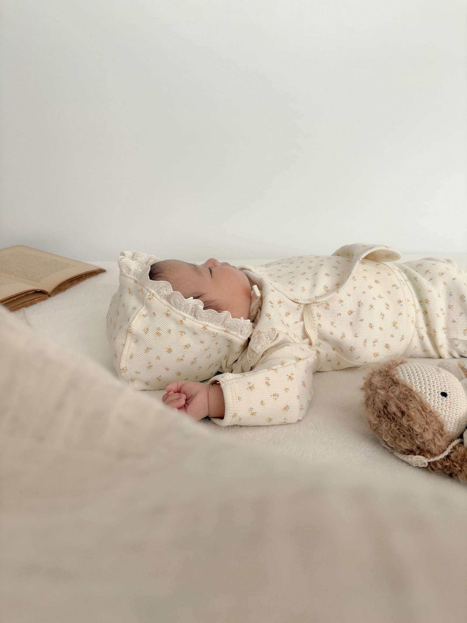 Petit flower bodysuit