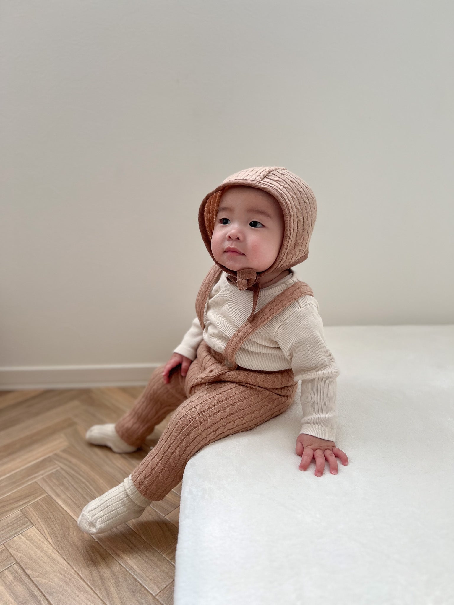 Ellis knit suspender leggings set