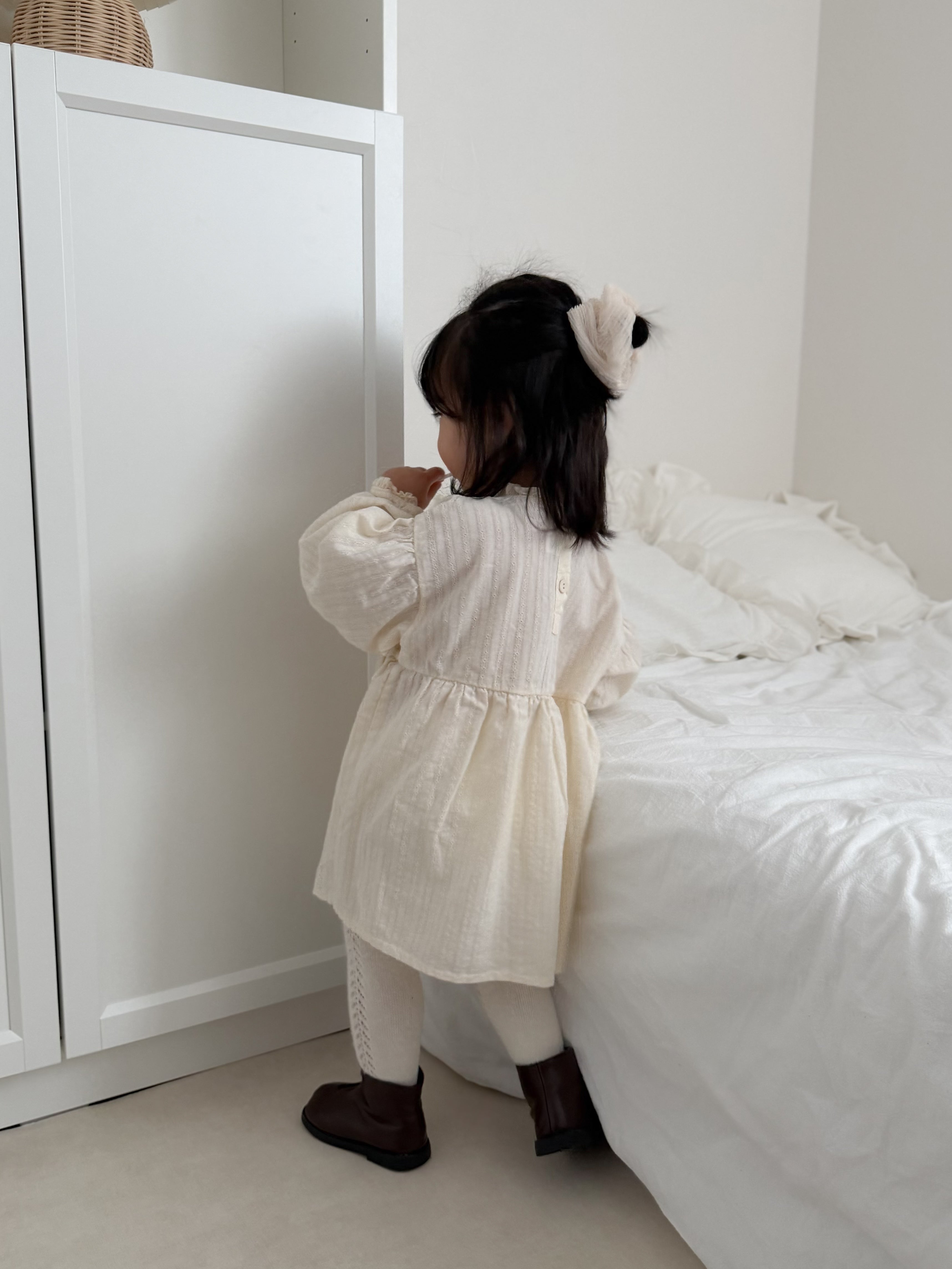 Balloon sleeve one piece