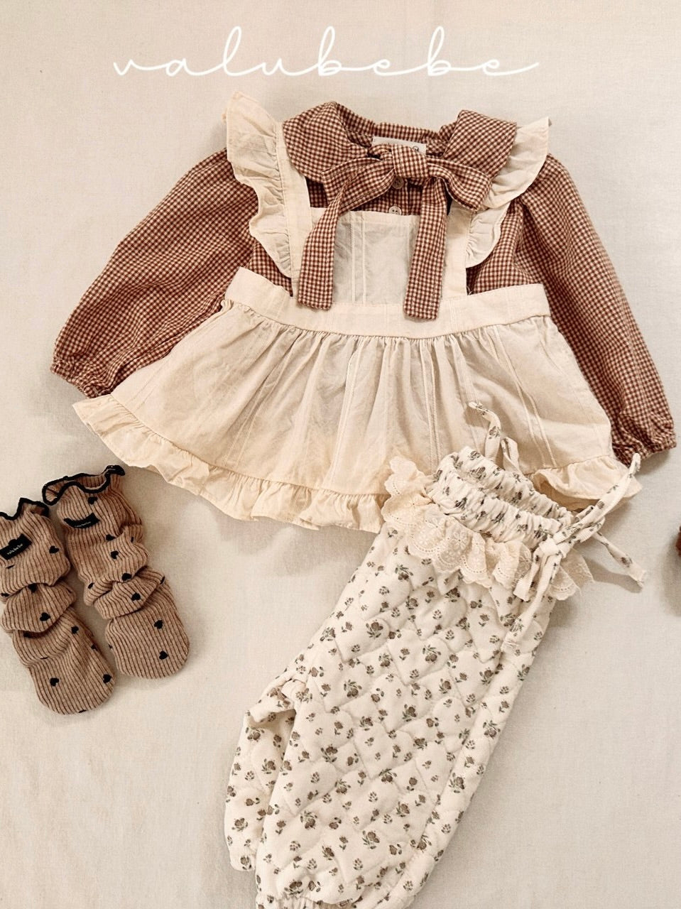 Lace padded pants (baby)