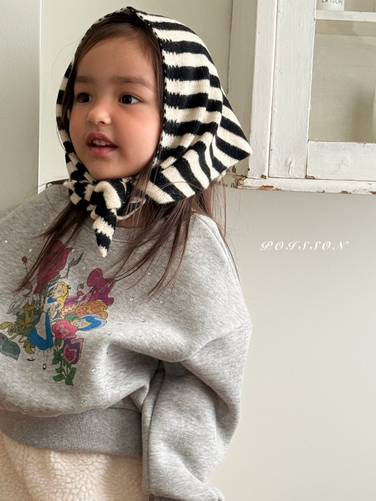 Flower Alice sweatshirt