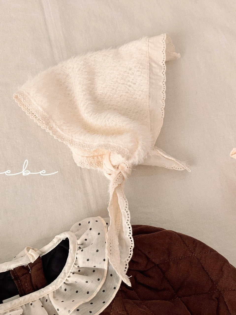 Lace fluffy scarf (baby)