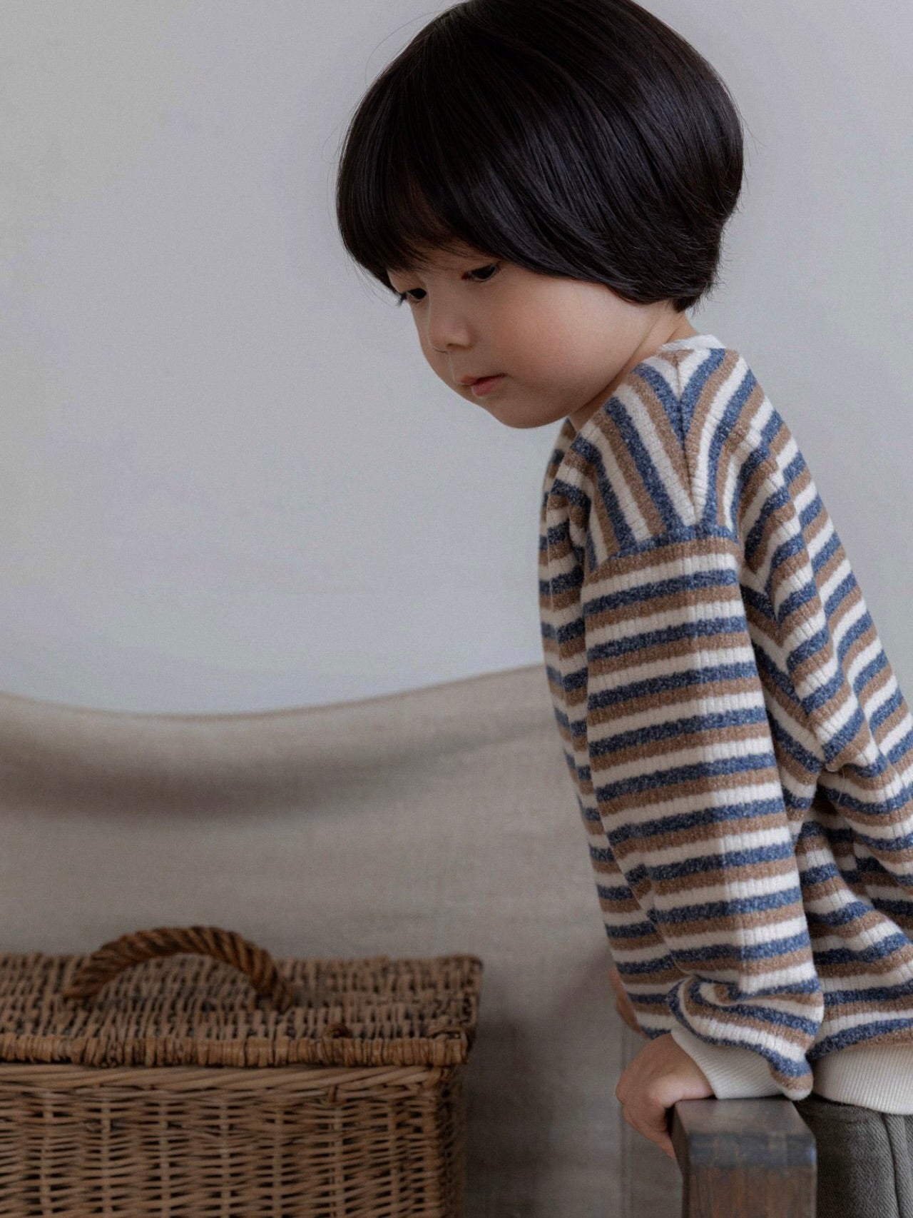 Knitted striped sweatshirt