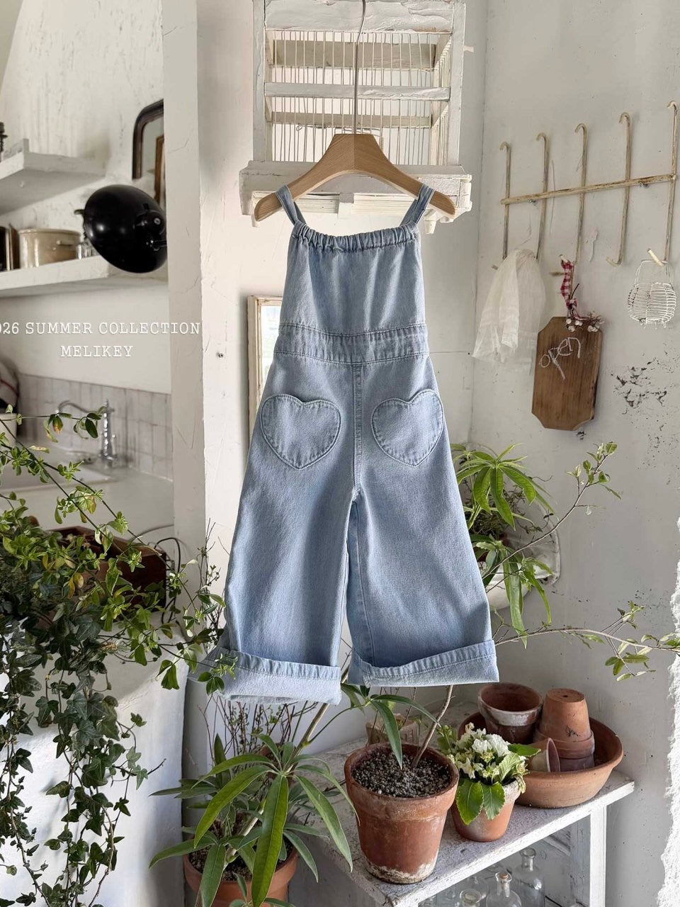 Pocket suspender pants