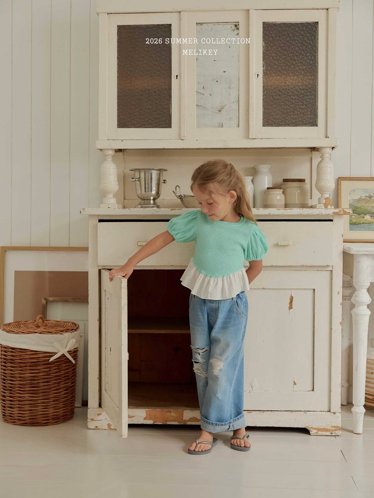 Maple contrast T shirt