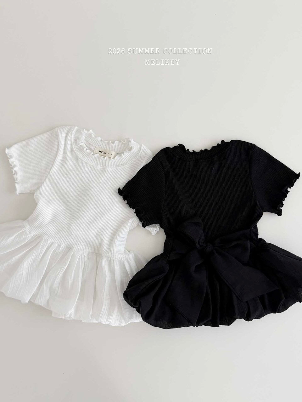 Bouncy ribbon T shirt