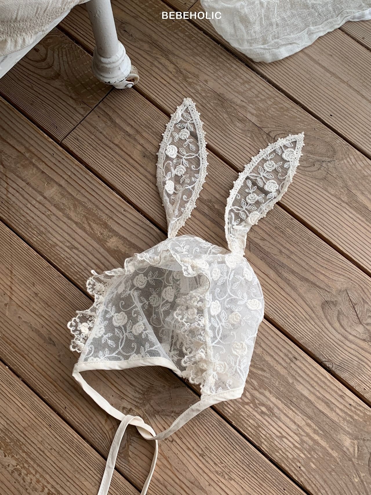 Bunny lace bonnet