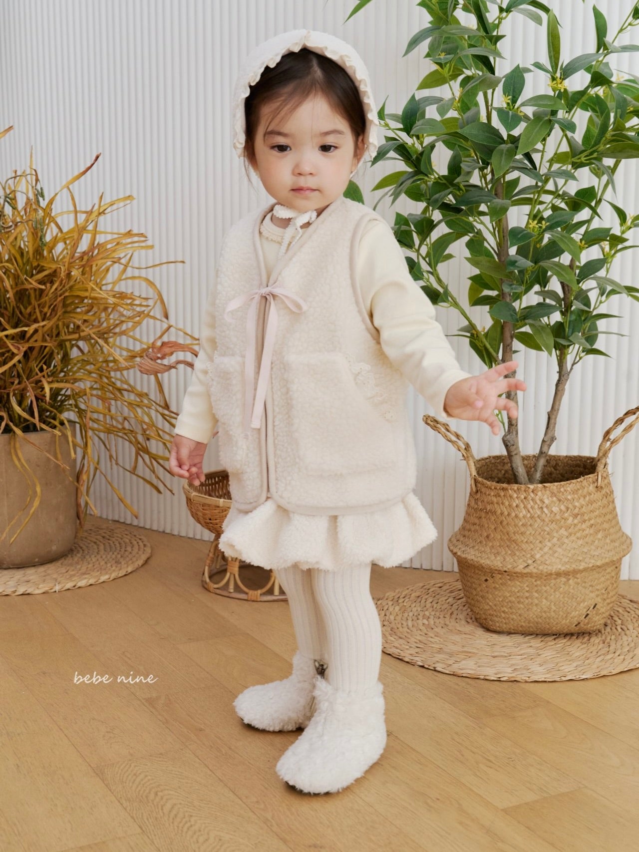 Winter Lace Ear Warmer