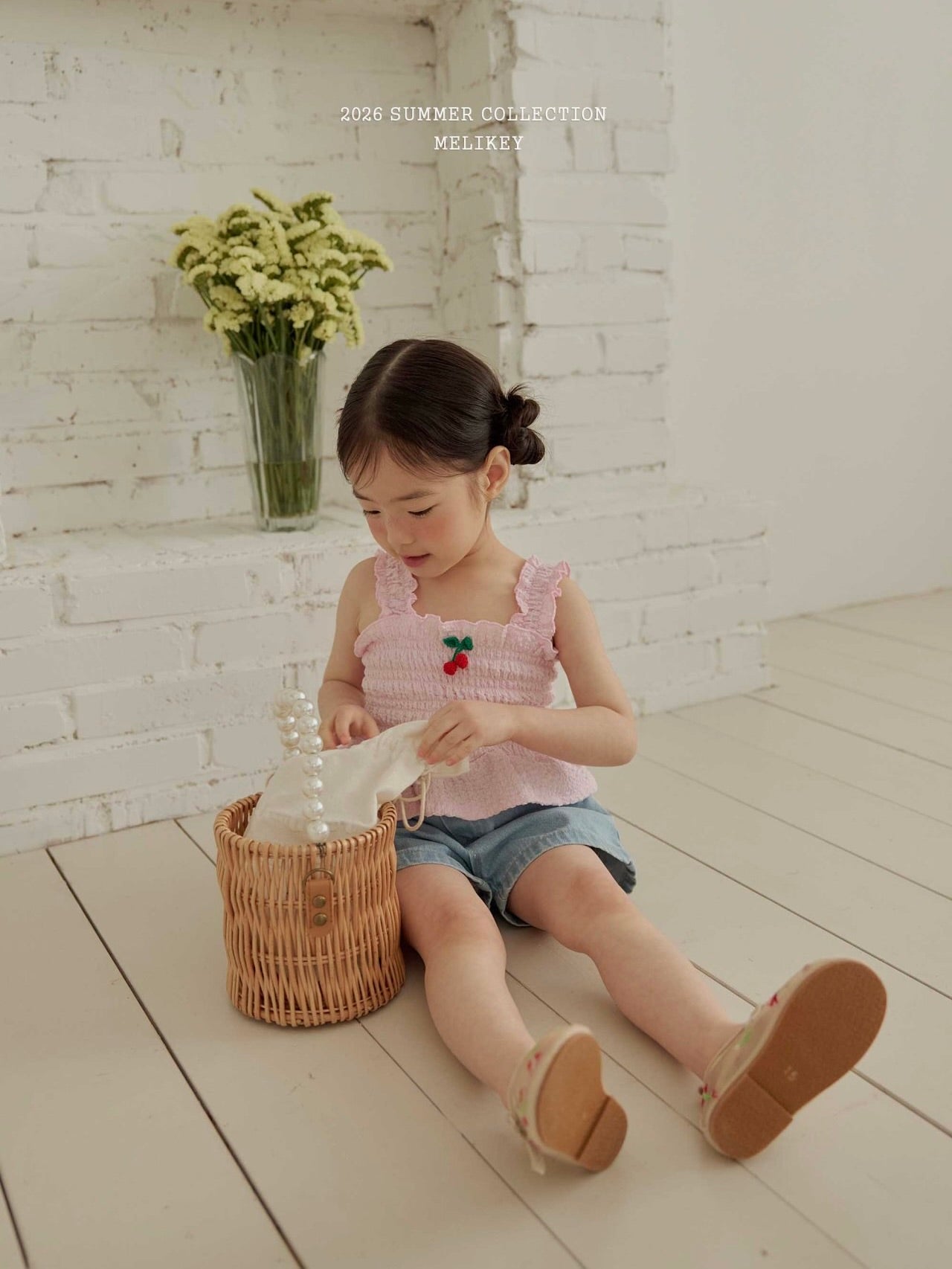 Cherry tucking blouse