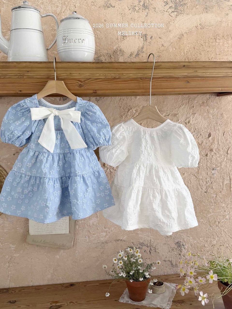 Shine back ribbon one piece