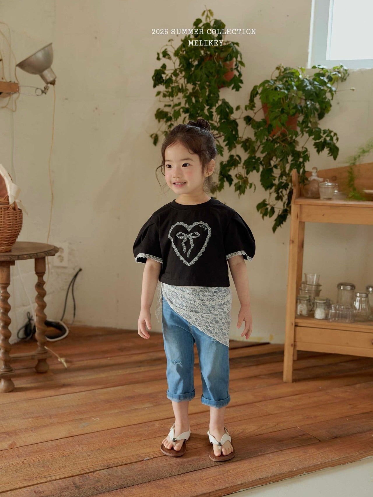 Heart ribbon T shirt