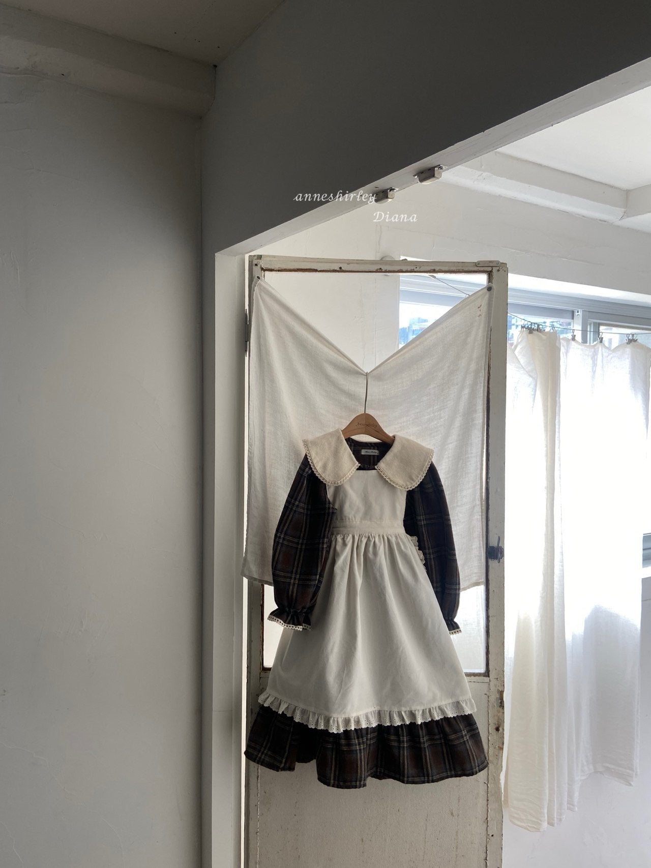 Prague apron one piece (baby&amp;kids)