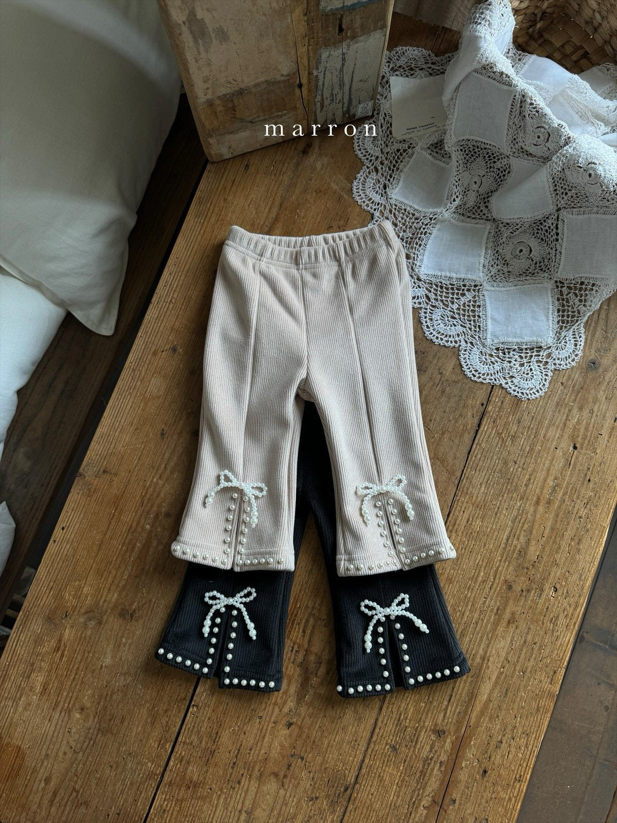 Pearl ribbon pants