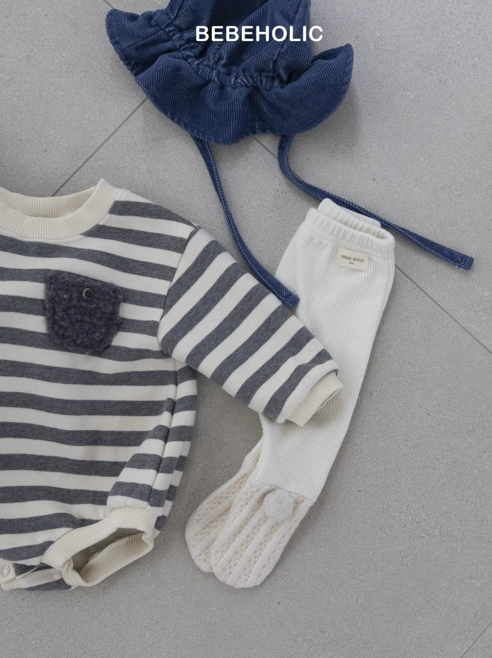 Tommy pocket rompers