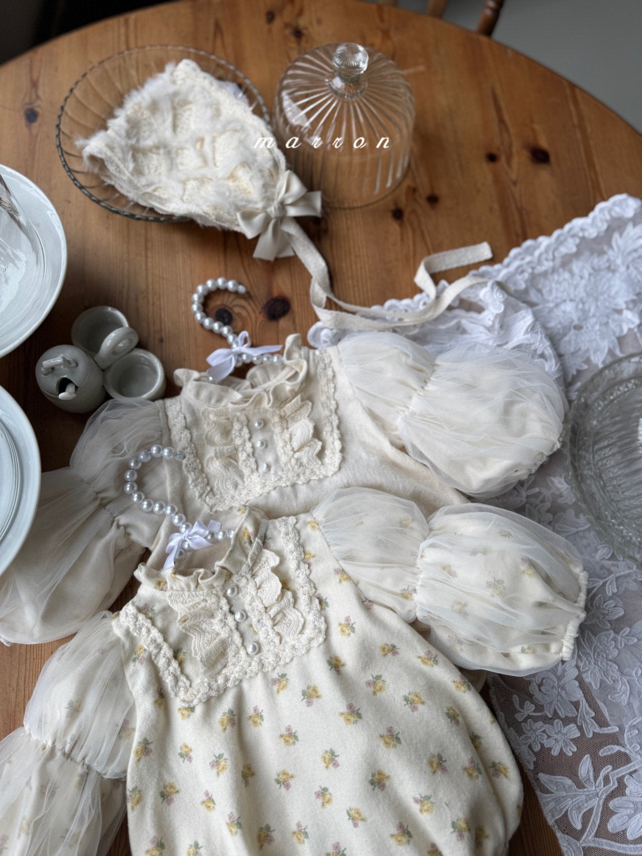 マミング様　 SOFT LACE FLOWER ROMPERS M 新品 マミング様 SOFT LACE FLOWER ROMPERS M 新品 マミング様 SOFT LACE