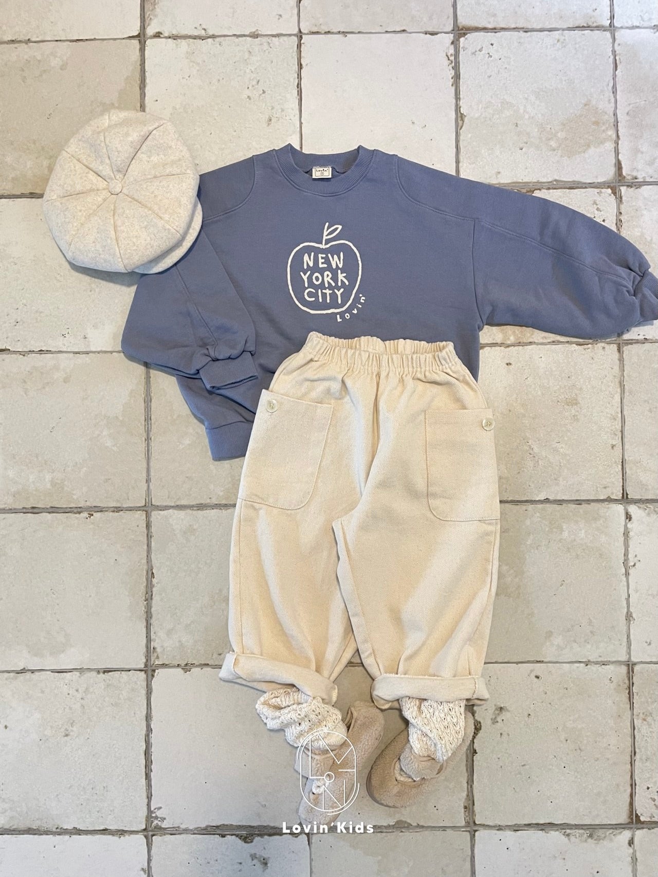 New York Apple sweatshirt