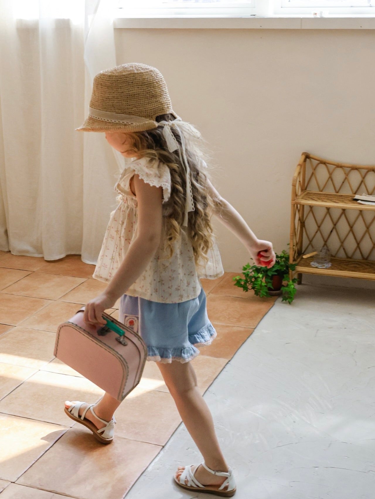 Rose denim pants