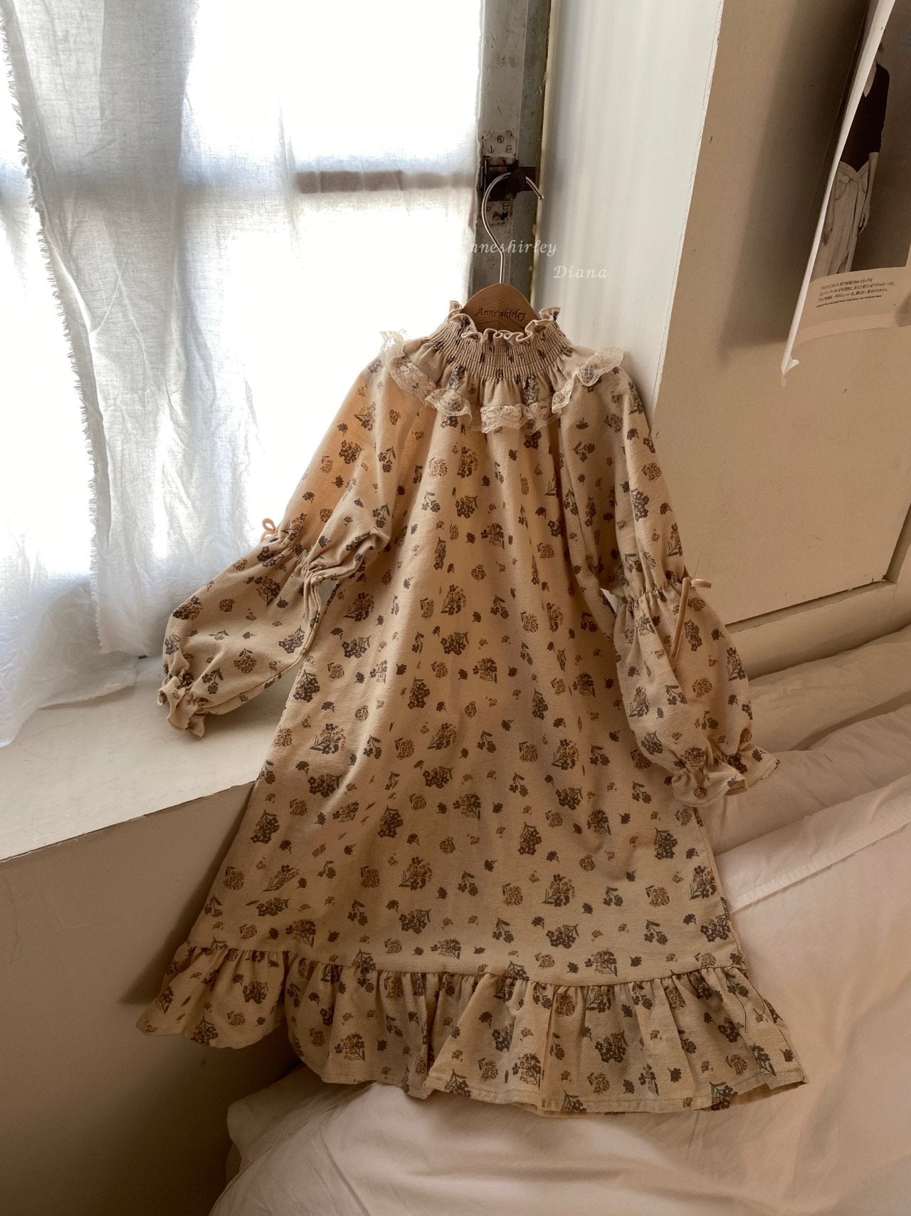 Romance smock one piece