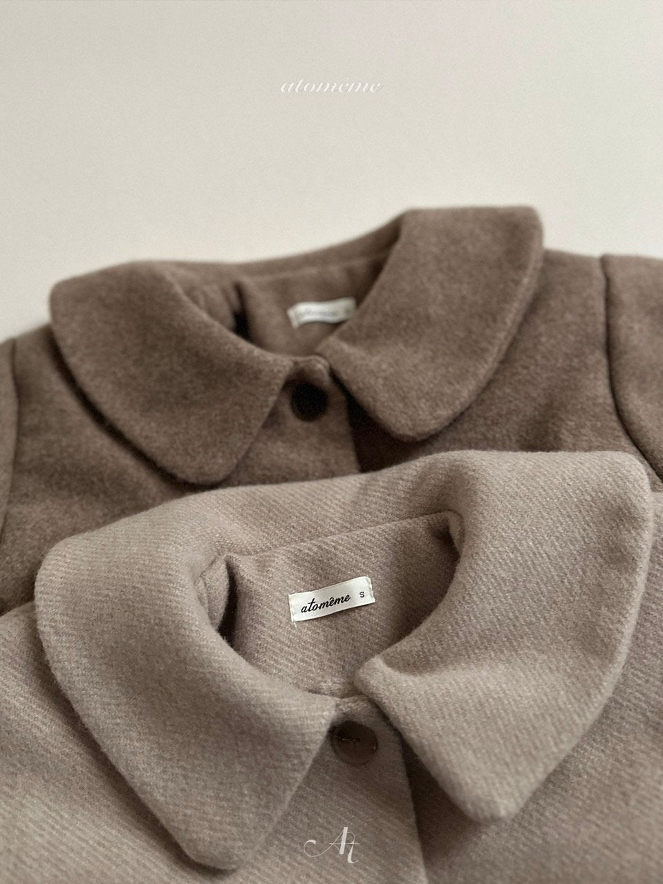 Round collar coat